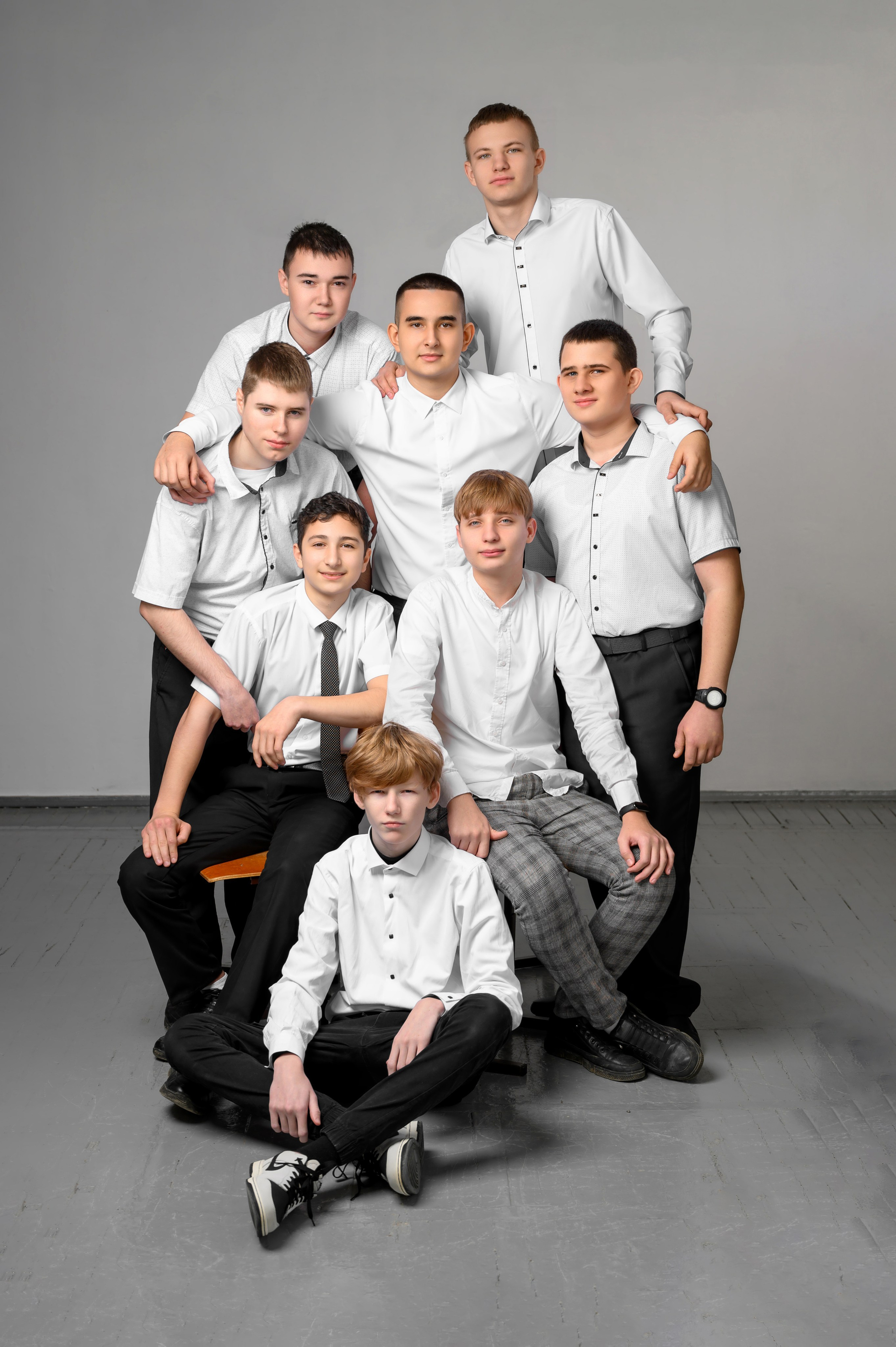 Старшие классы. Вовк Владислав. выпускные альбомы Краснодарском крае