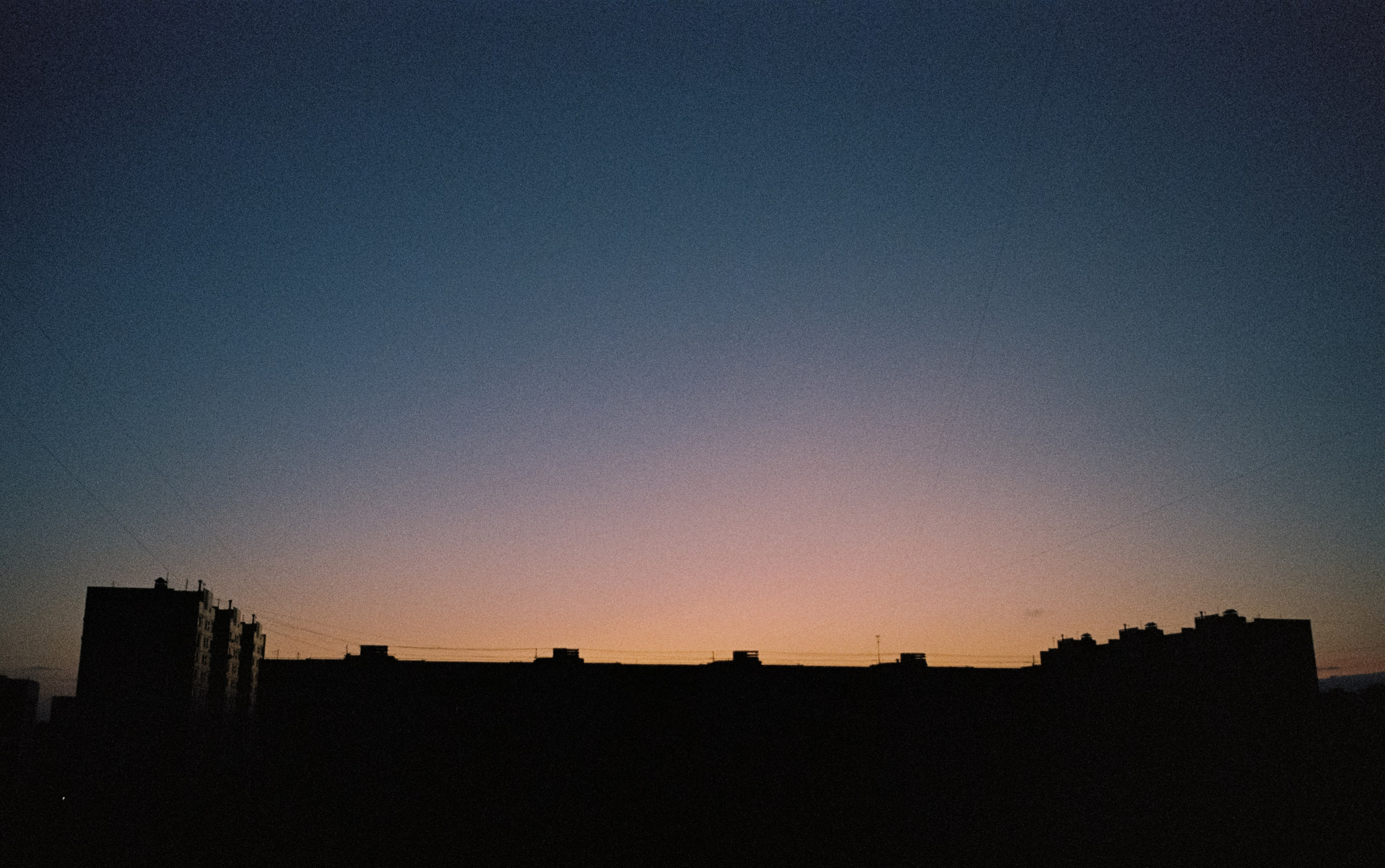 Contax G1 — Carl Zeiss Biogon T* 21 mm f2.8 | Kodak ProImage 100 | Лукино, Строгино