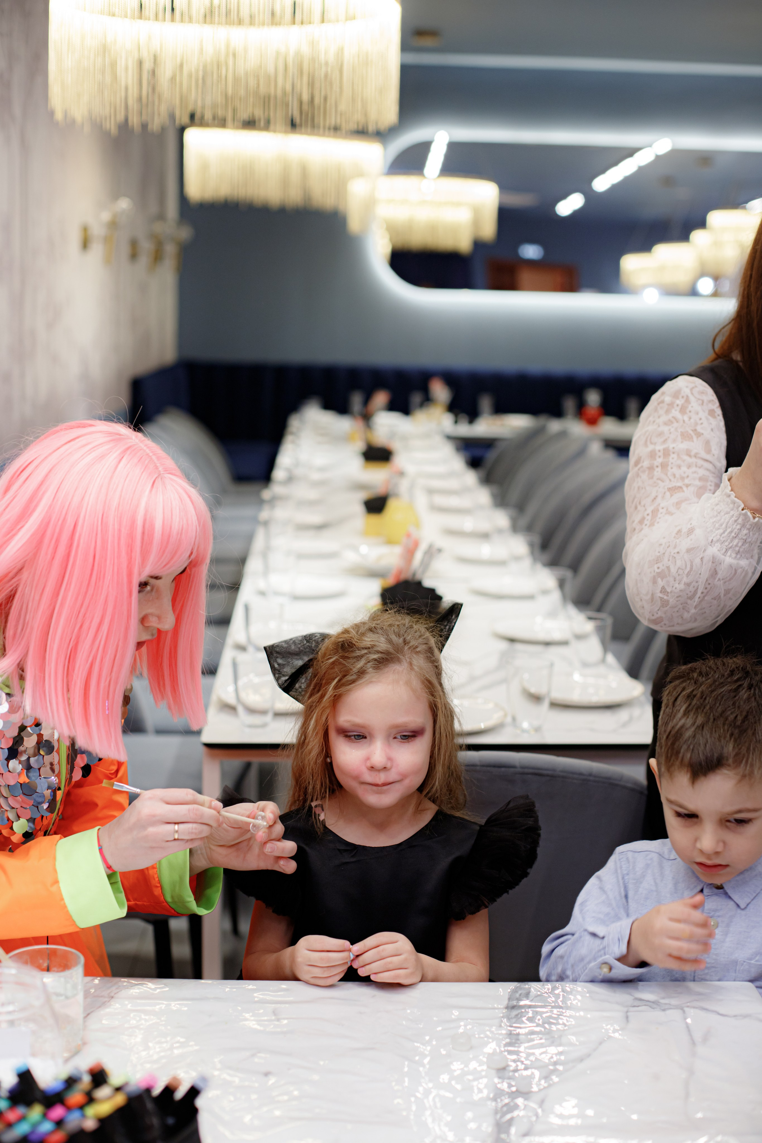 ASIA'S BIRTHDAY PARTY. Photokarish