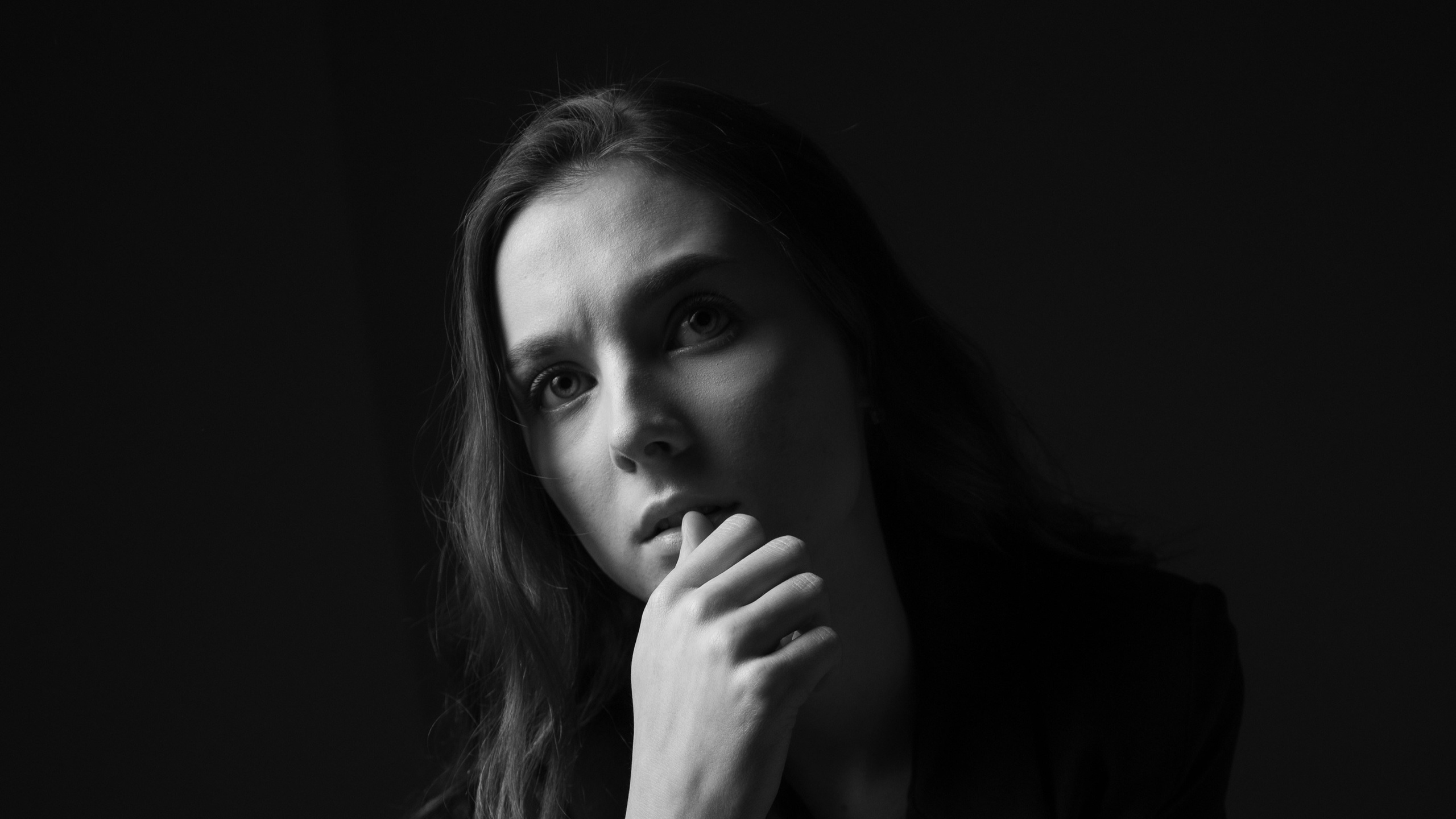 Портретный фотограф в Екатеринбурге Антон Осипов