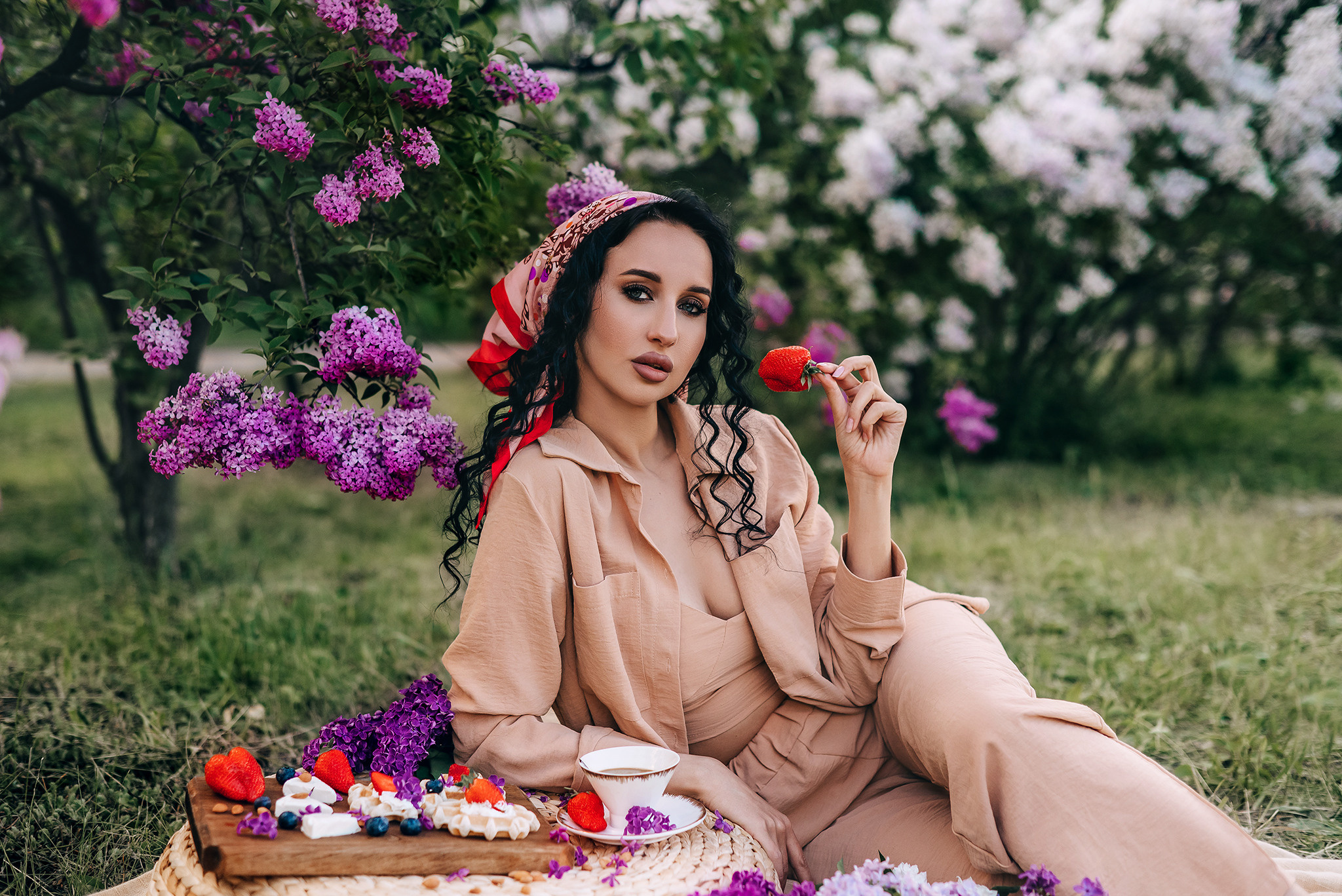 Завтрак в саду. Свадебный и семейный фотограф в Донецке, Ростове, Севастополе!