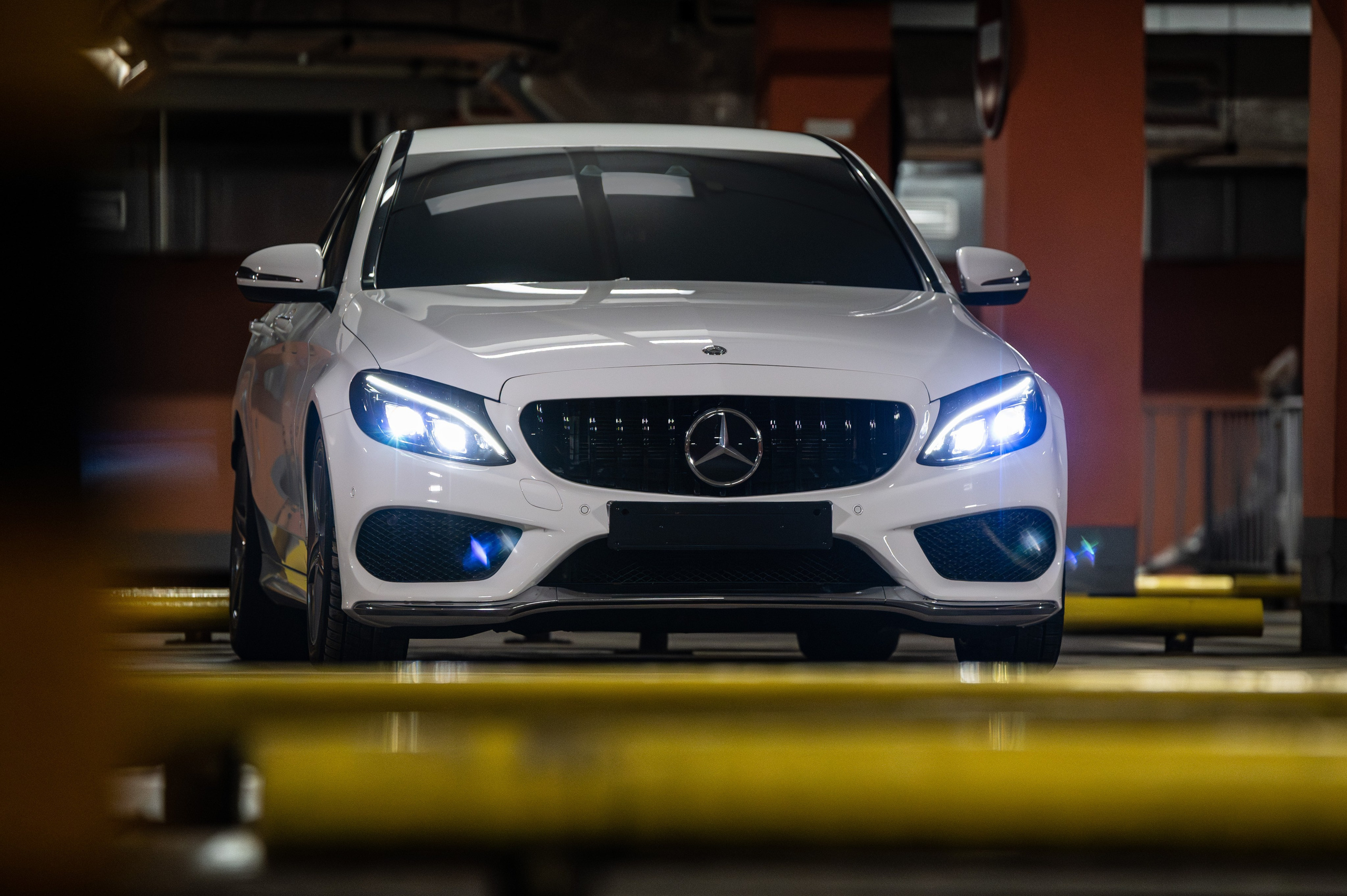 Авто. Портретный фотограф в Ангарске Артём Иванов