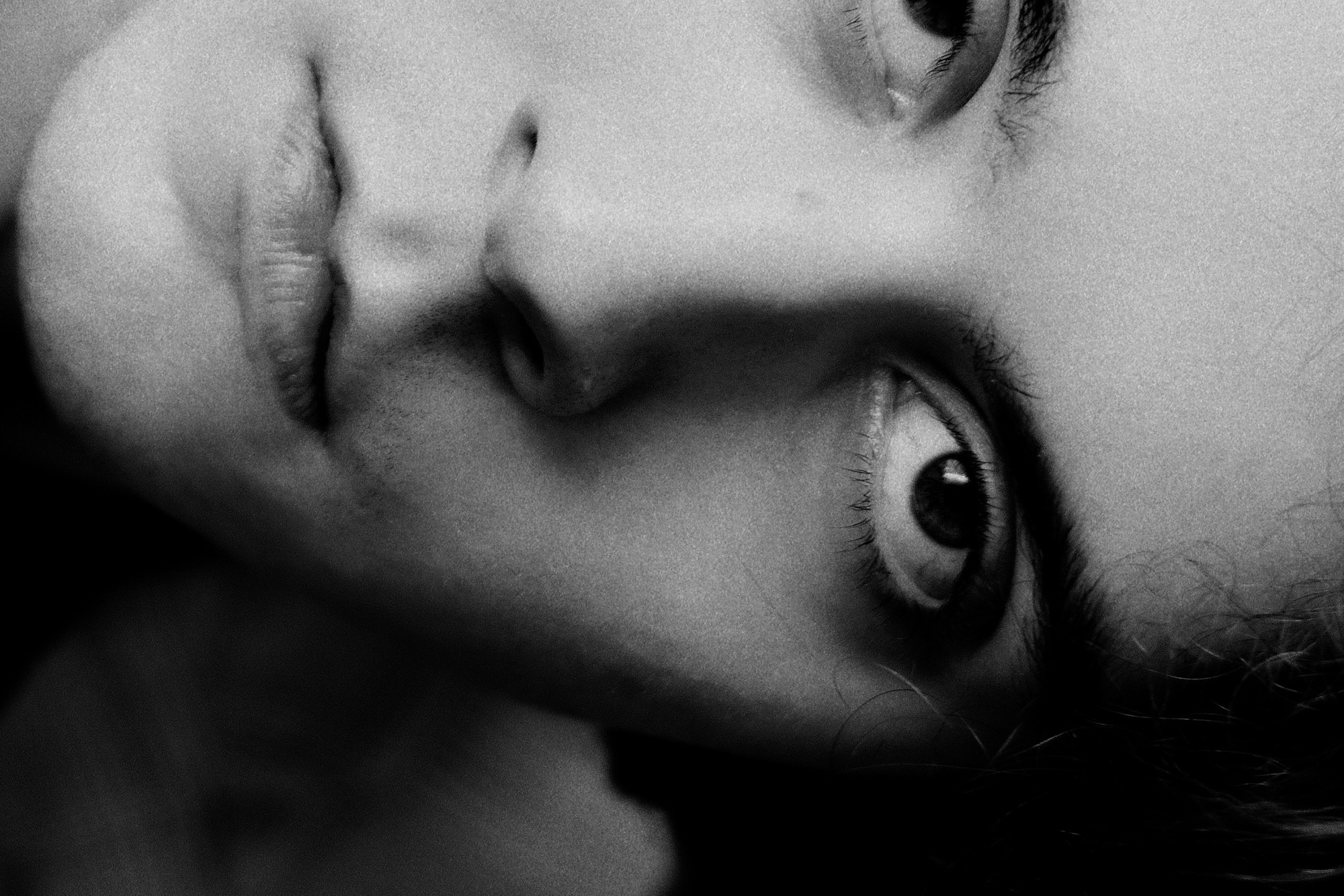 Инверсия снов | Мужской портрет в Тюмени | Фотограф Дарья Мустафина. Портретный фотограф Тюмень Дарья Мустафина