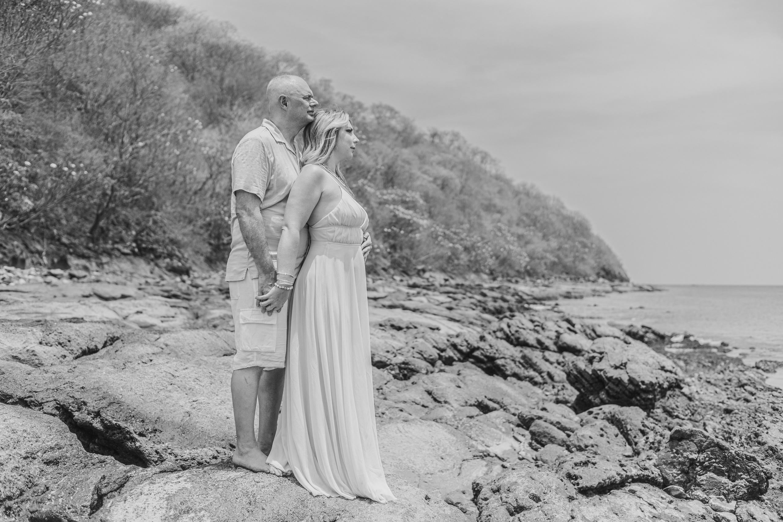 Jerry& Whitney sun and ocean. Family, portrait, content photo in Costa Rica Evgeniya Besprozvannykh