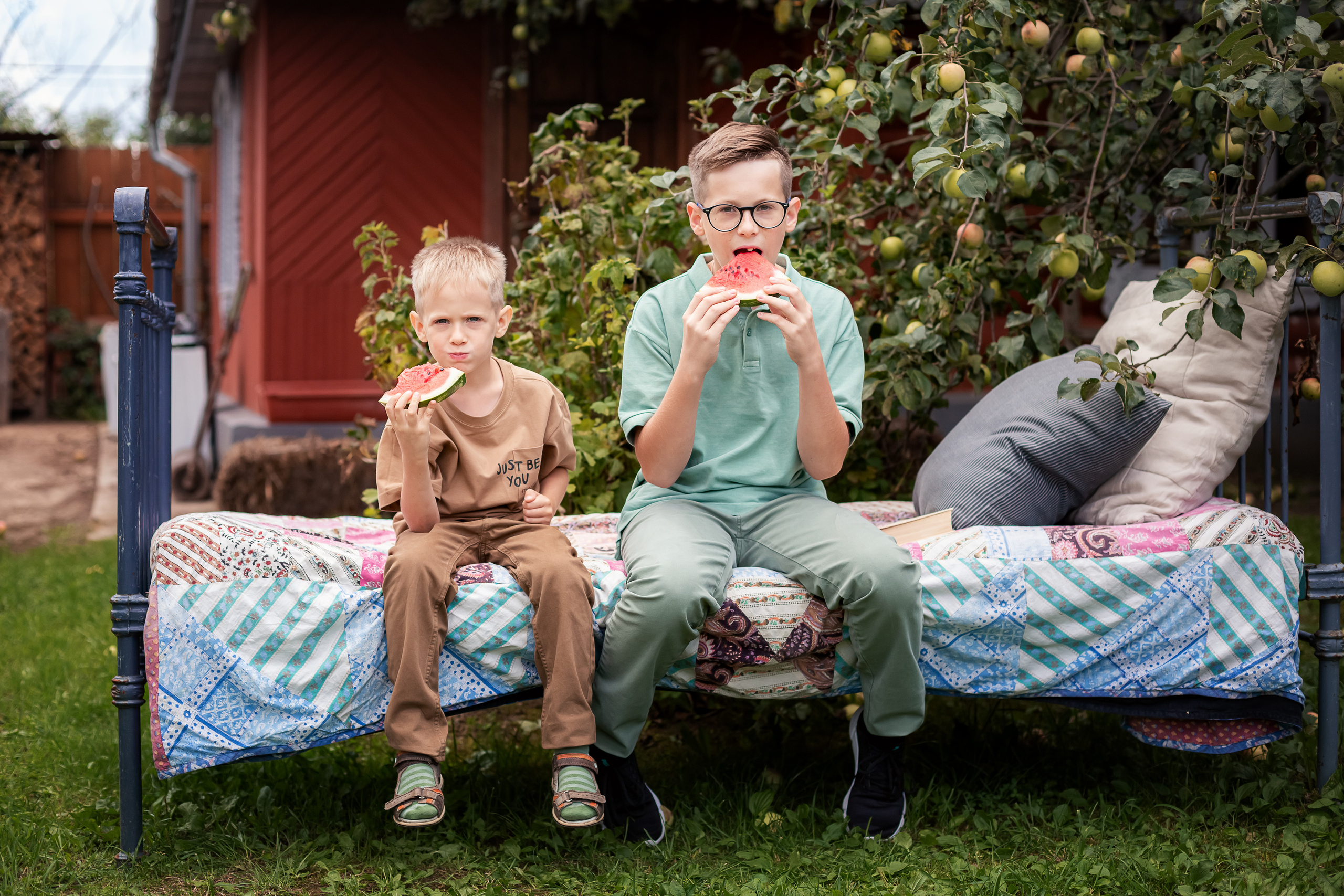 Семейная съемка для Лиды, Леши, Макса и Миши в Иславском. Семейный и детский фотограф Комина Елена, Власиха, Одинцово