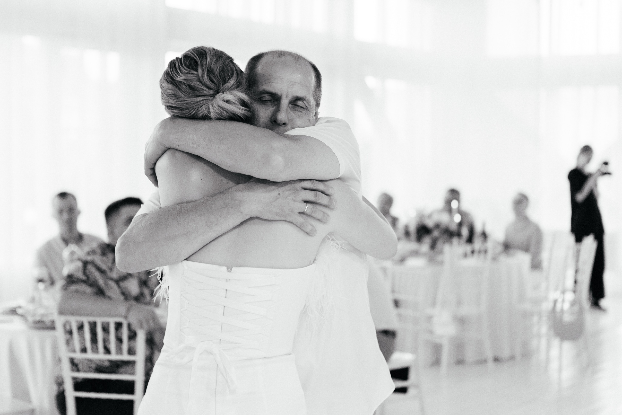 Взгляды полные счастья. Свадебный фотограф в Туле, Москве. Ангелина Зеленина
