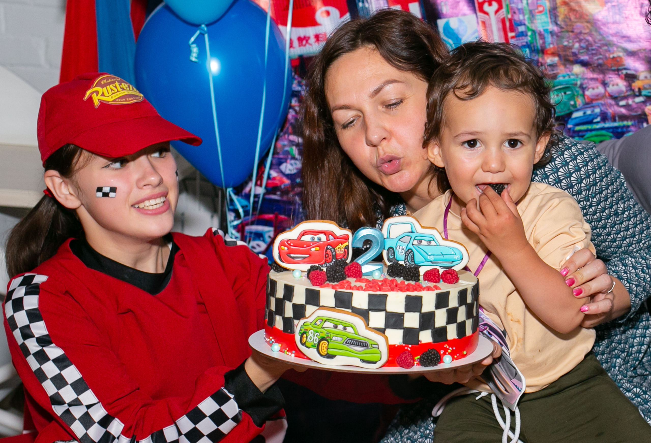Праздники. Фотограф новорожденных и семейный фотограф НСО г. Бердск Марина Львова