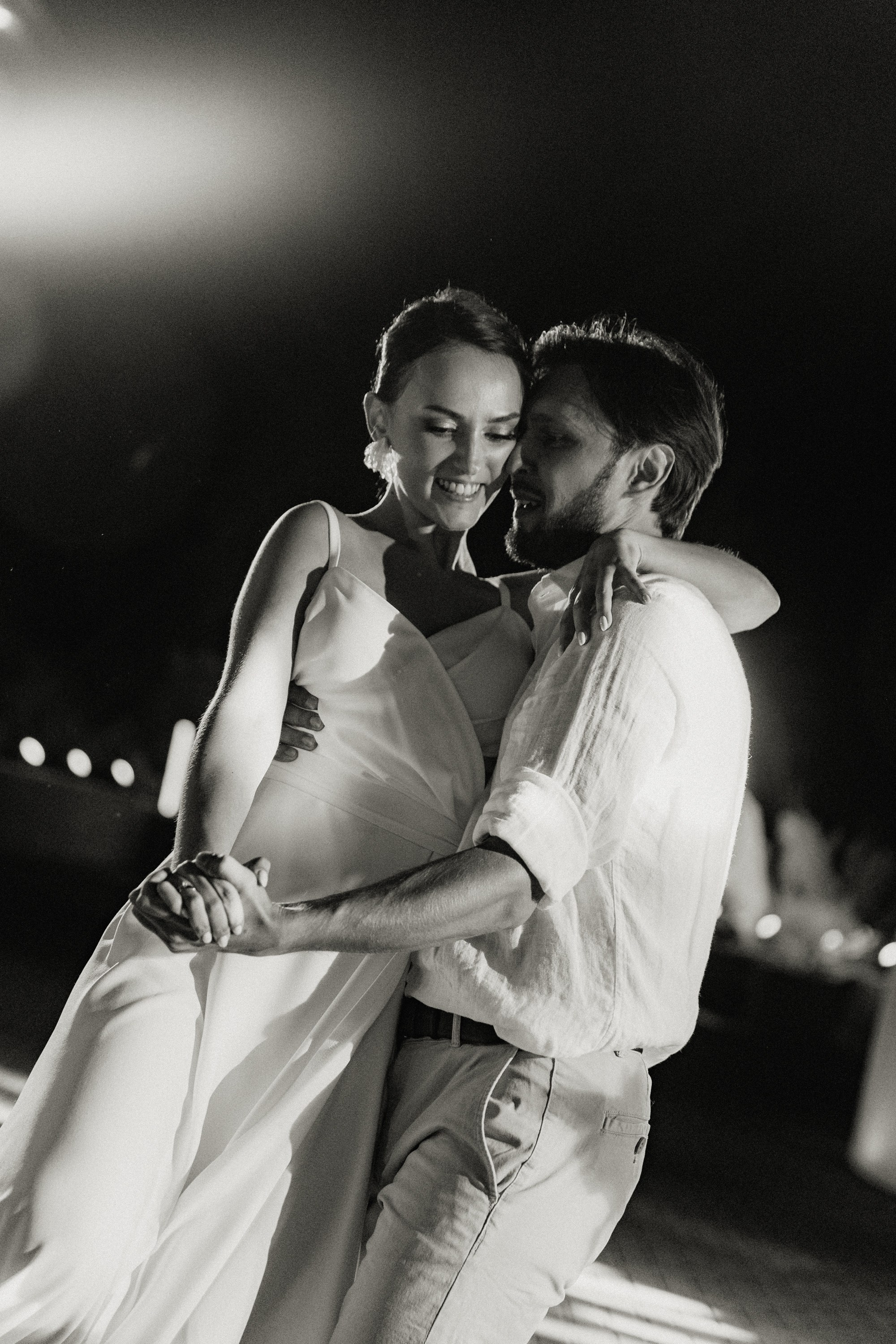 V&E | On The Moon. Свадебная фотография и видеосъёмка