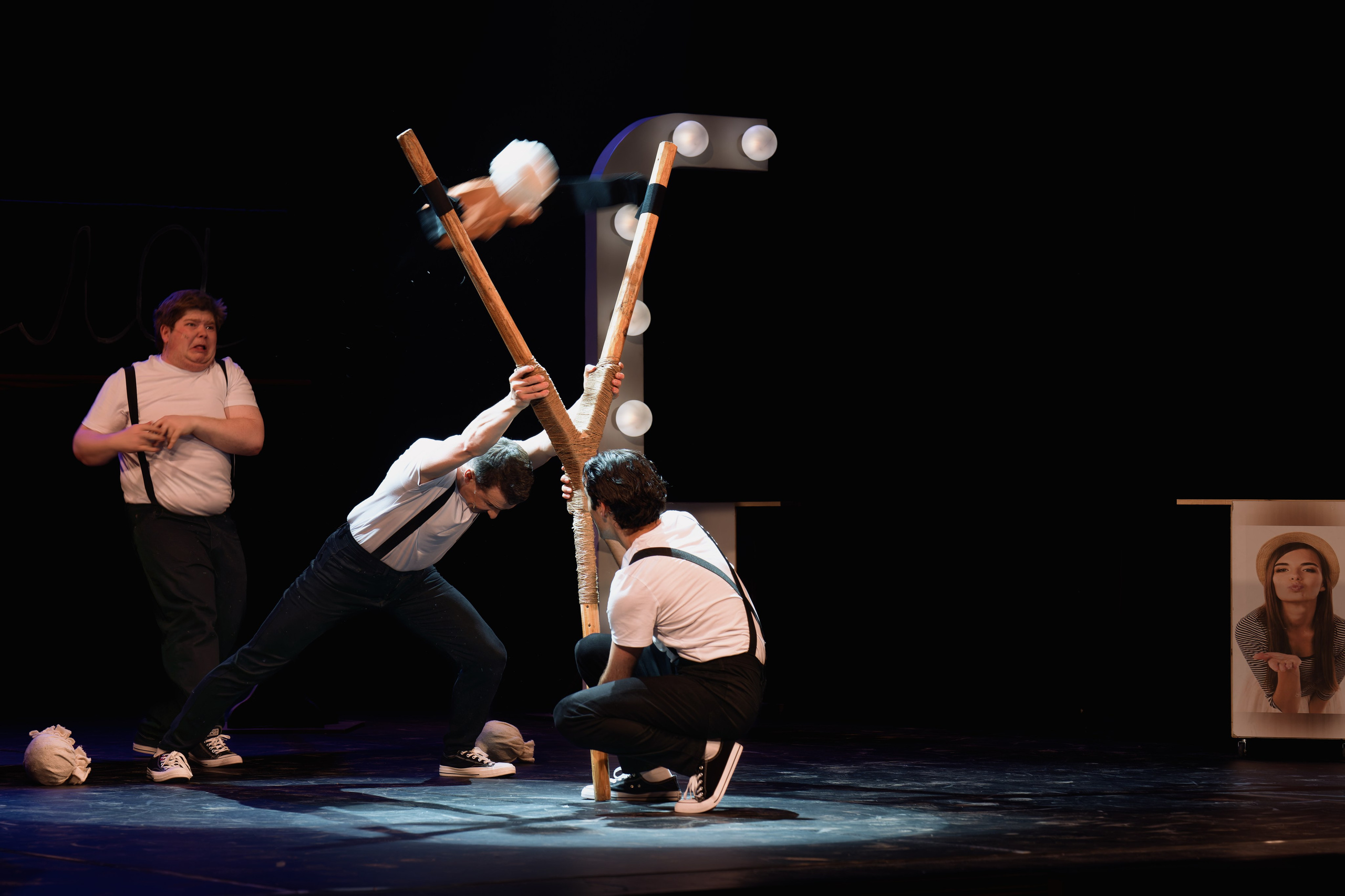 Театр Роста: Пацаны. Сайт фотографа Сергея Абрамова