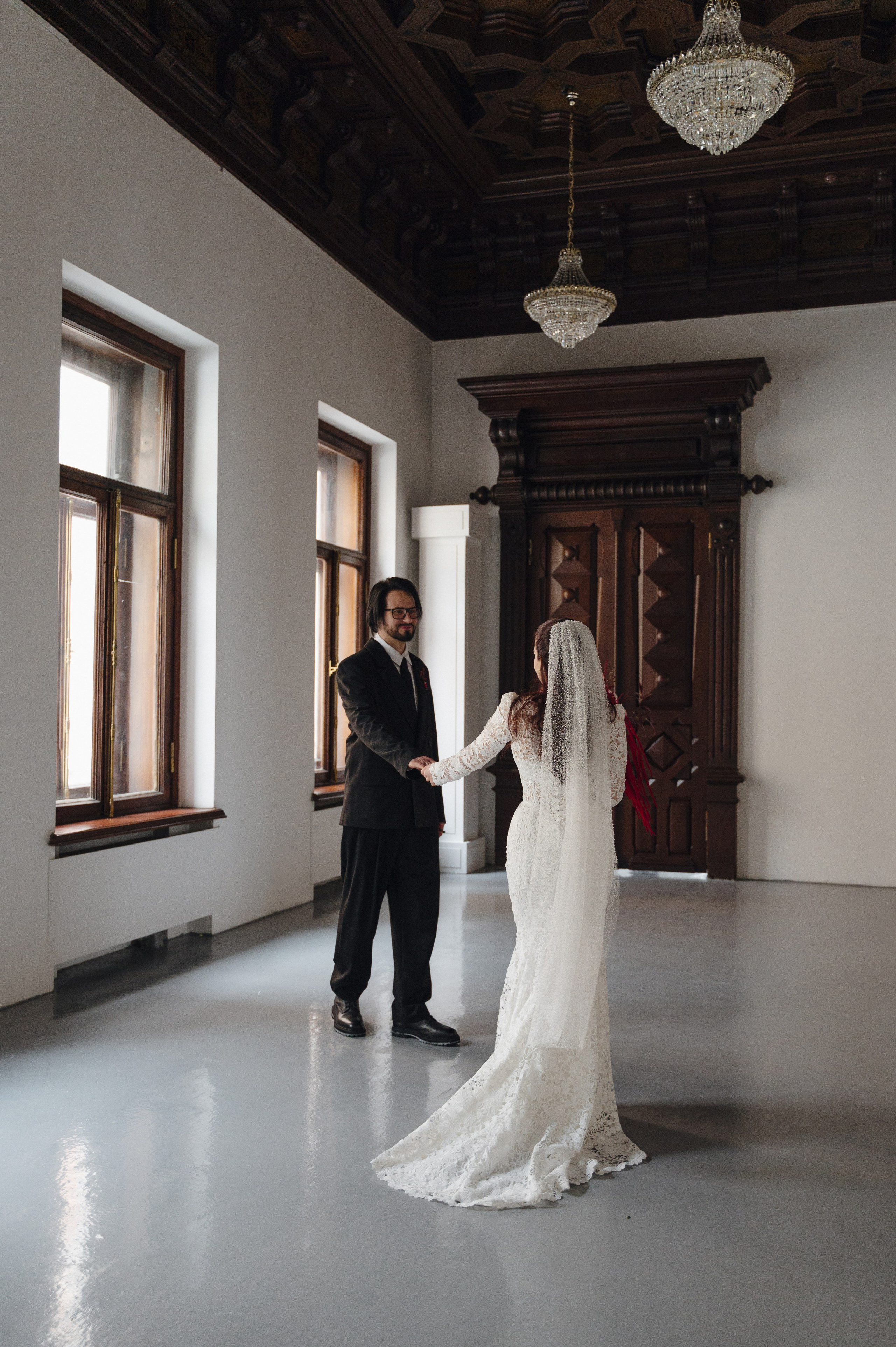 Денис и Анастасия. Метрополь и Особняк Спиридонова. Свадебный фотограф Москва и Санкт-Петербург. Анастасия Чудина