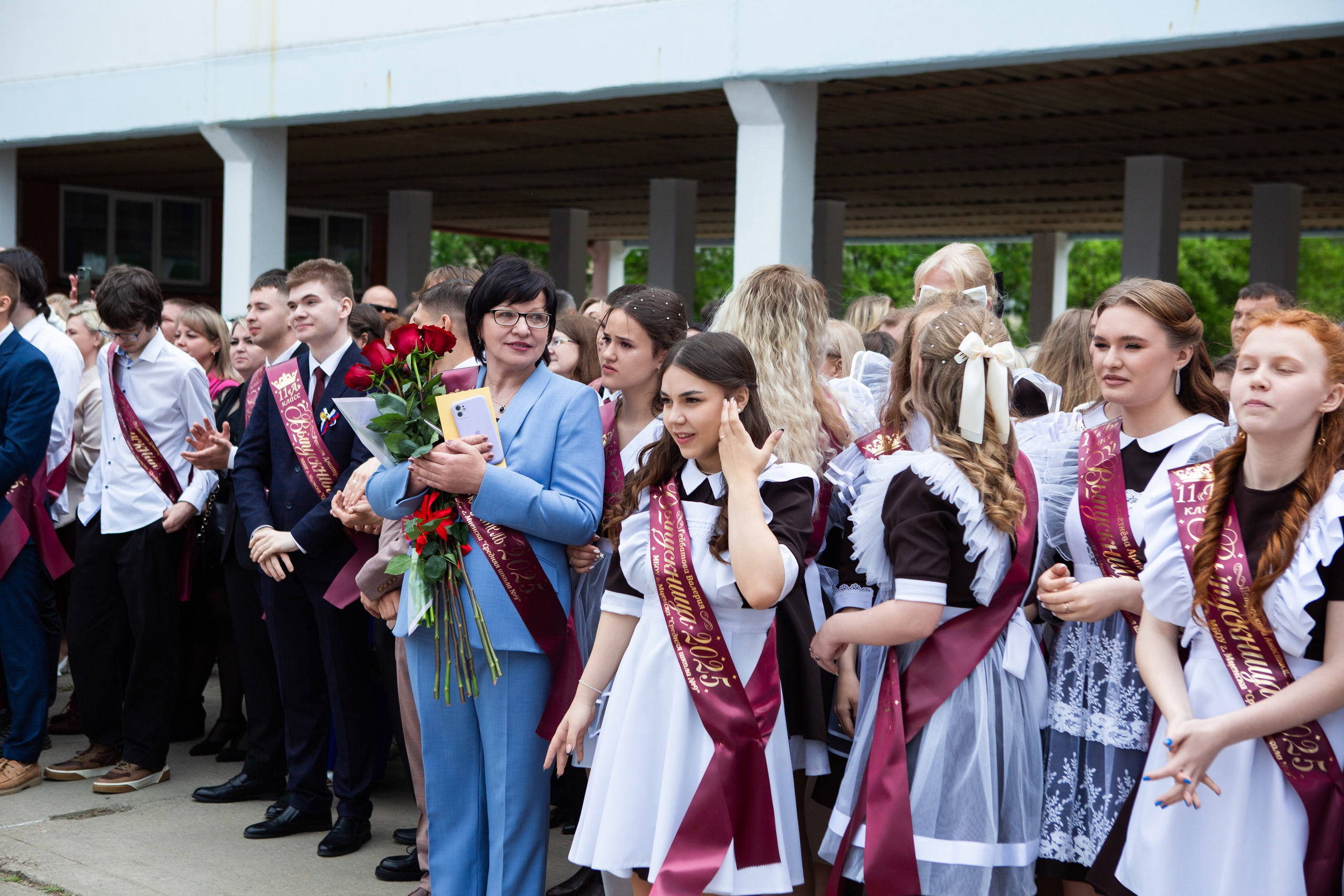ПОСЛЕДНИЙ ЗВОНОК 2025 9 ШКОЛА Г. МЦЕНСК. Профессиональный фотограф в Мценске и Орловской области