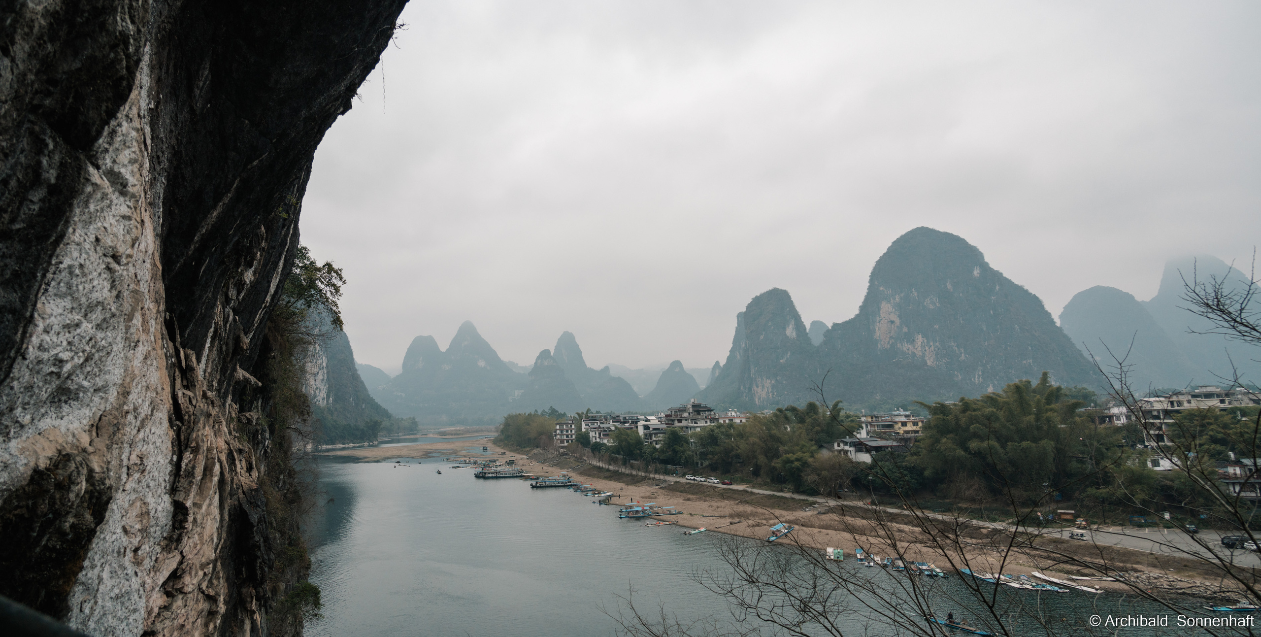YangShuo2. Photographer in Guangzhou, China. Archibald Sonnenhaft