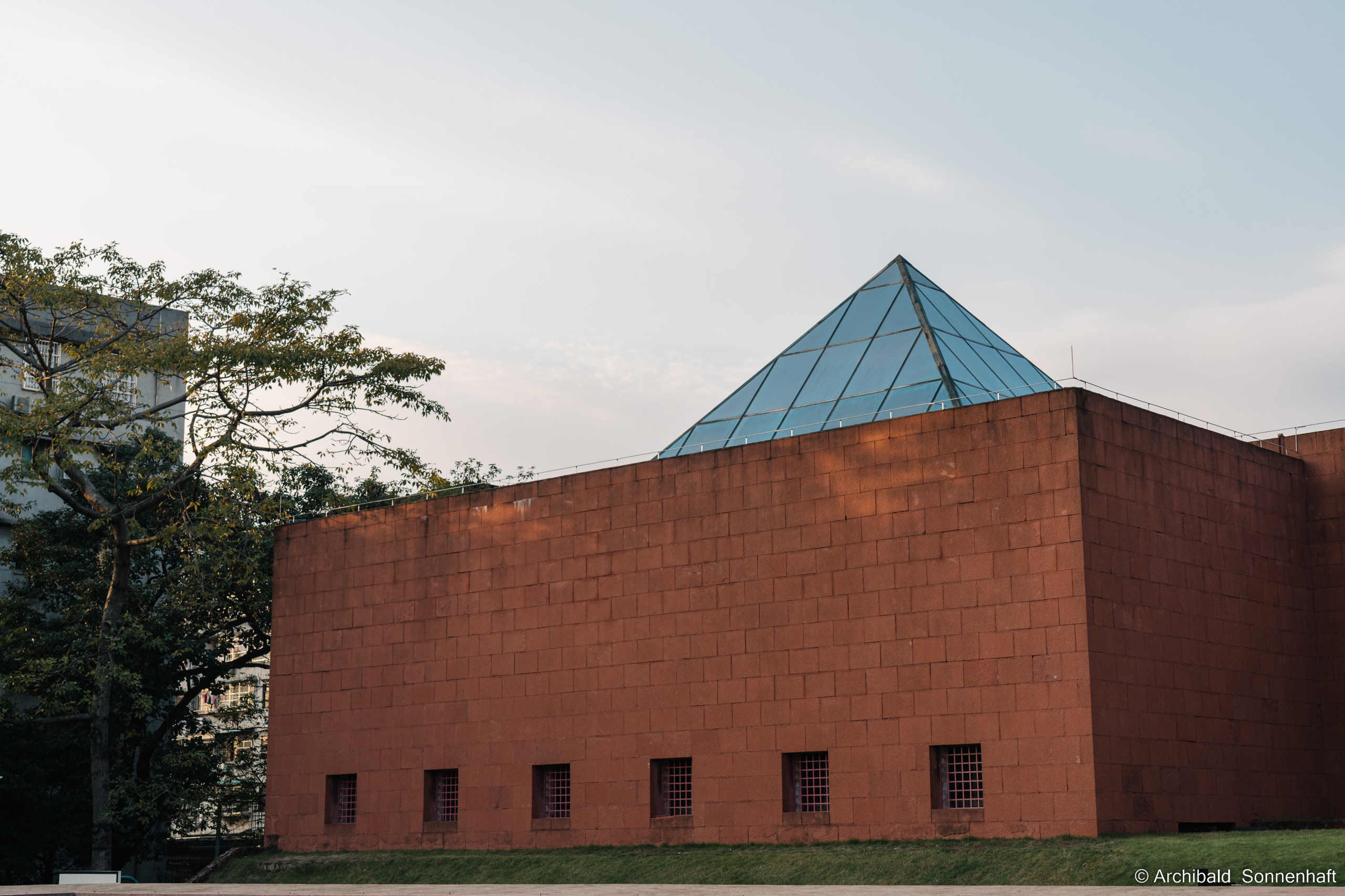 NanYueWang‘s museum. Photographer in Guangzhou, China. Archibald Sonnenhaft