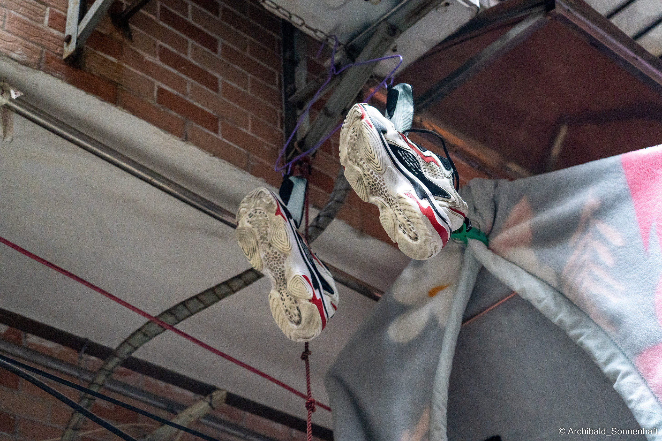 Clan Cheng and ShengJianBao. Photographer in Guangzhou, China. Archibald Sonnenhaft