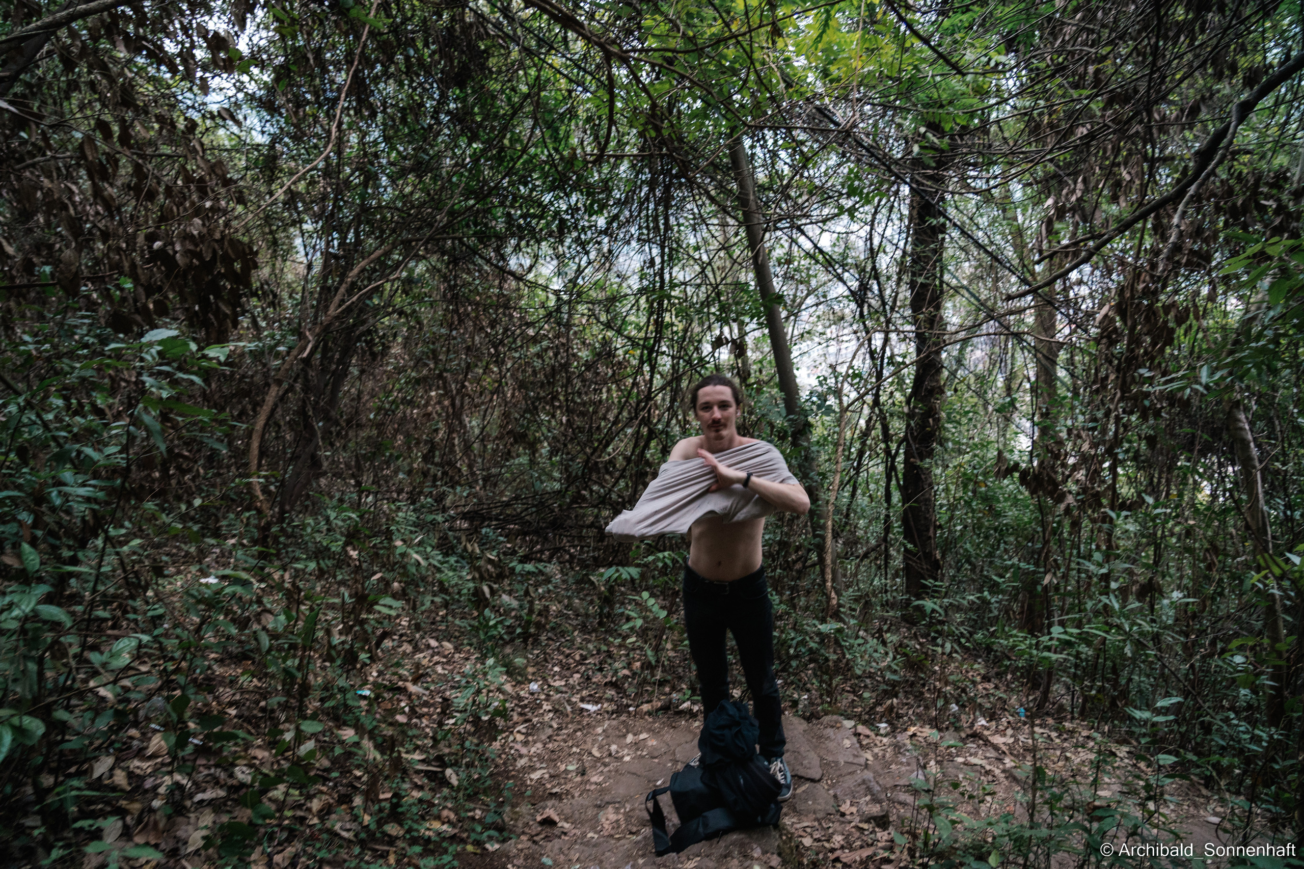 YangShuo2. Photographer in Guangzhou, China. Archibald Sonnenhaft