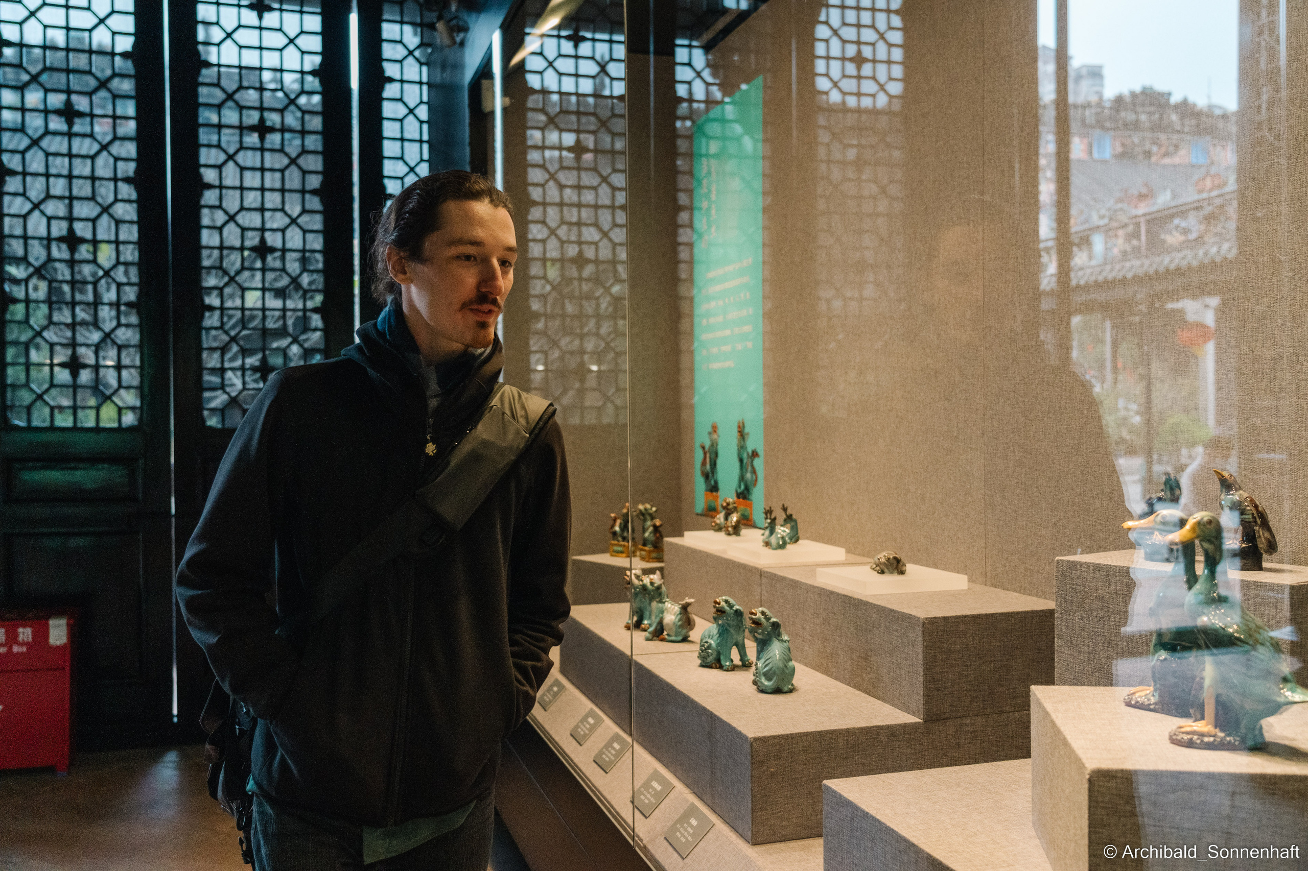 Clan Cheng and ShengJianBao. Photographer in Guangzhou, China. Archibald Sonnenhaft