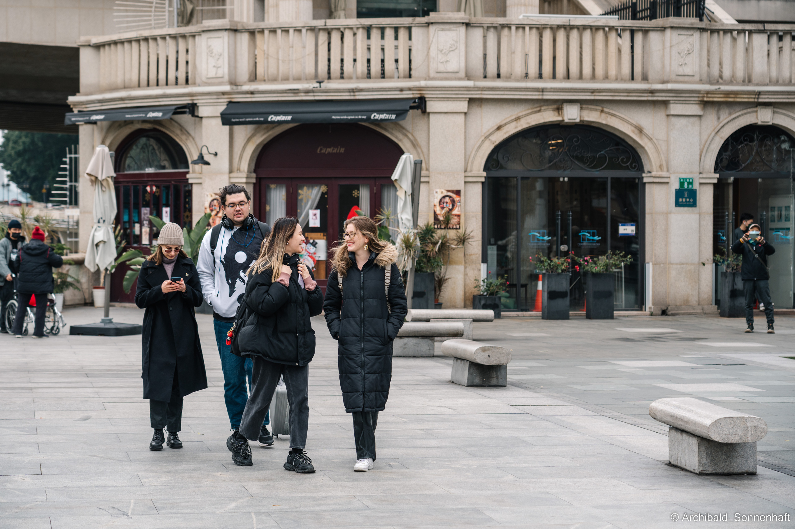 Guangzhou 27. Photographer in Guangzhou, China. Archibald Sonnenhaft