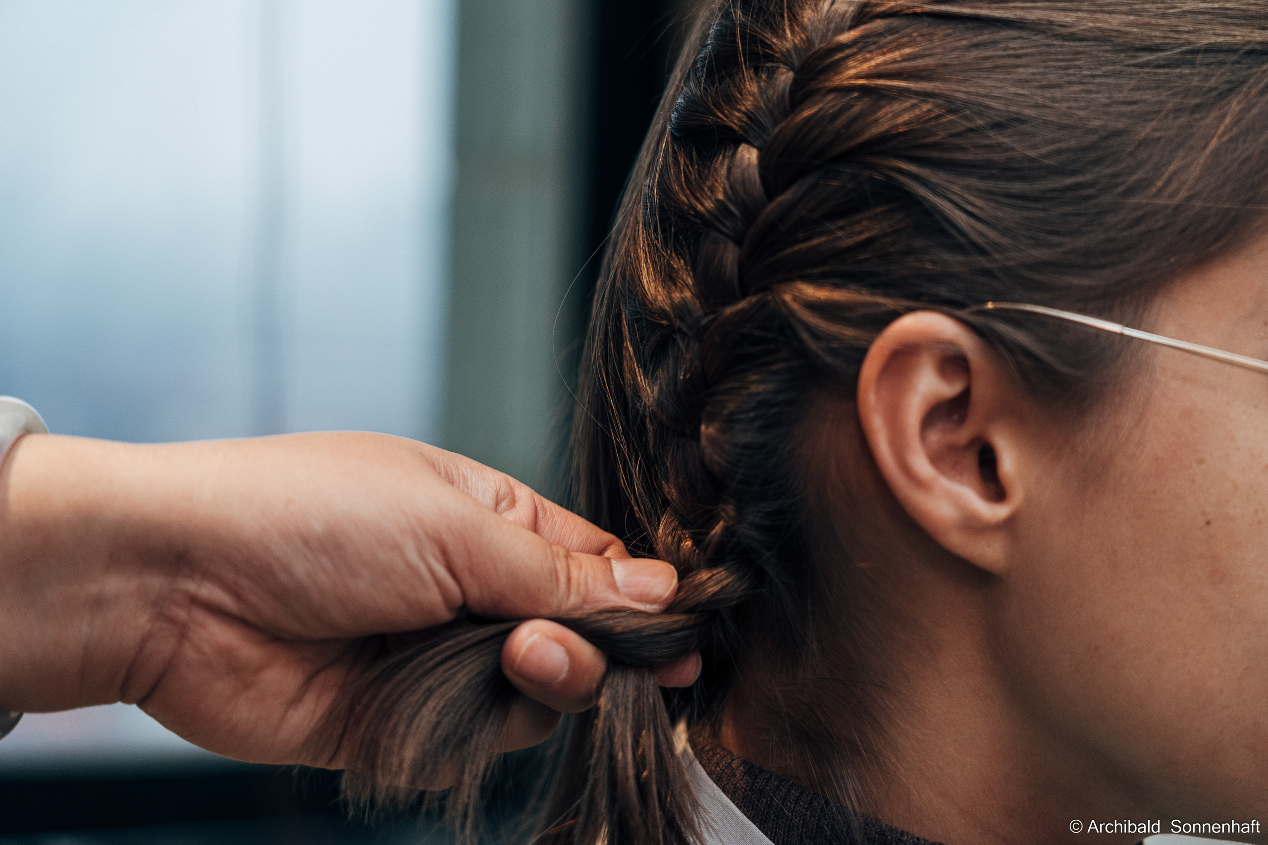 Chinese tea ceremony in Tianjin. Photographer in Guangzhou, China. Archibald Sonnenhaft