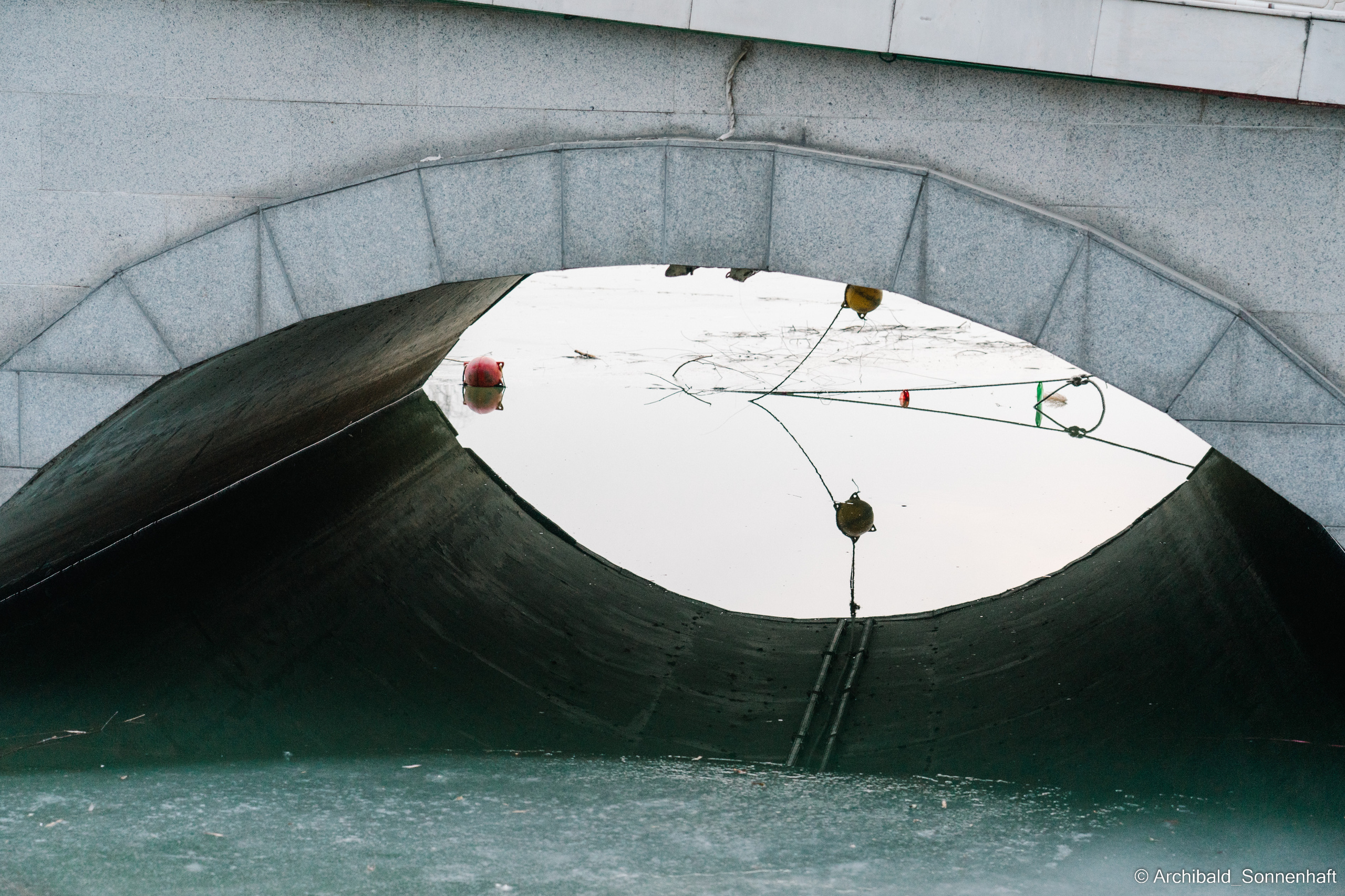 水上公园. Photographer in Guangzhou, China. Archibald Sonnenhaft