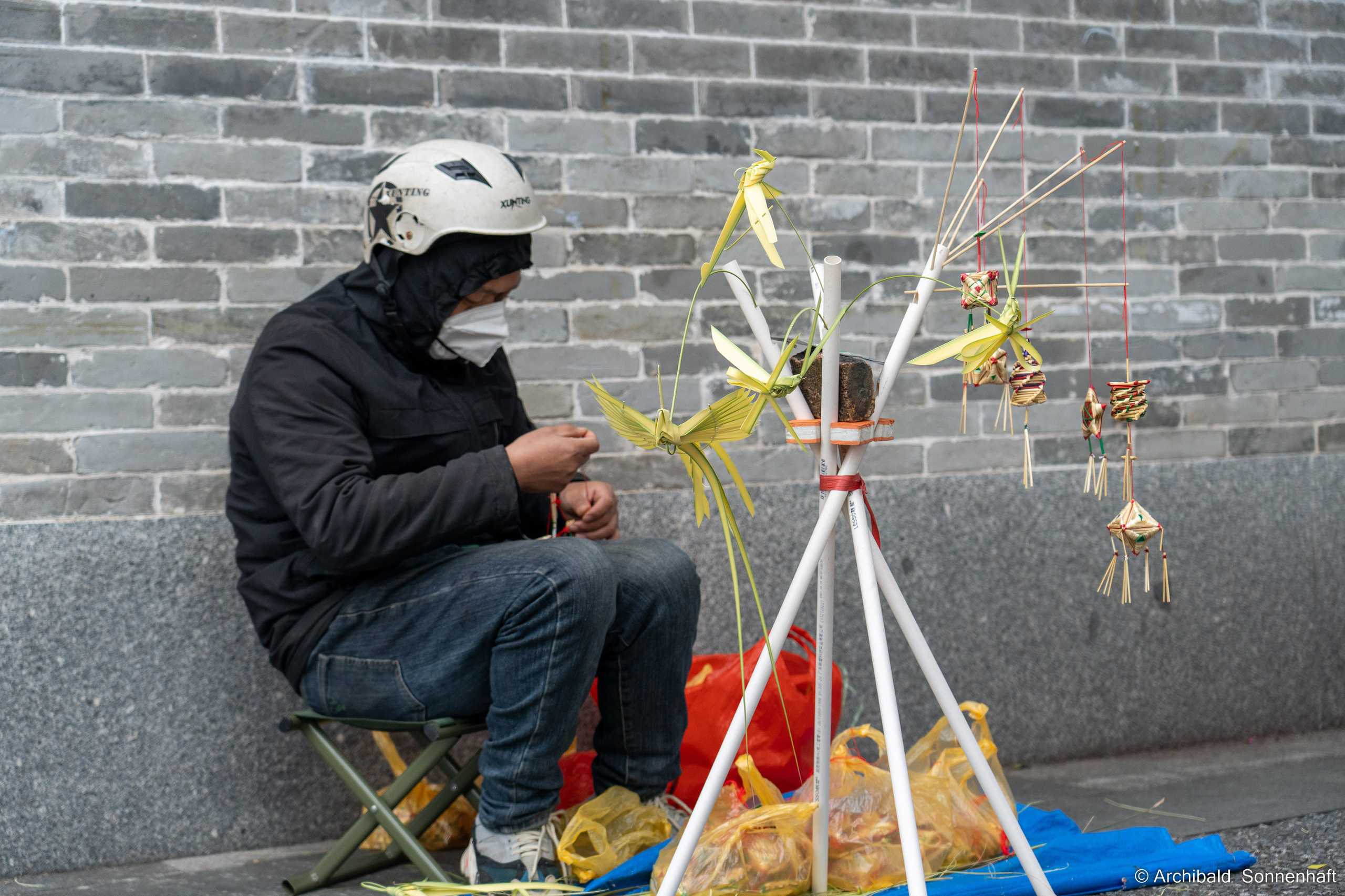 Clan Cheng and ShengJianBao. Photographer in Guangzhou, China. Archibald Sonnenhaft