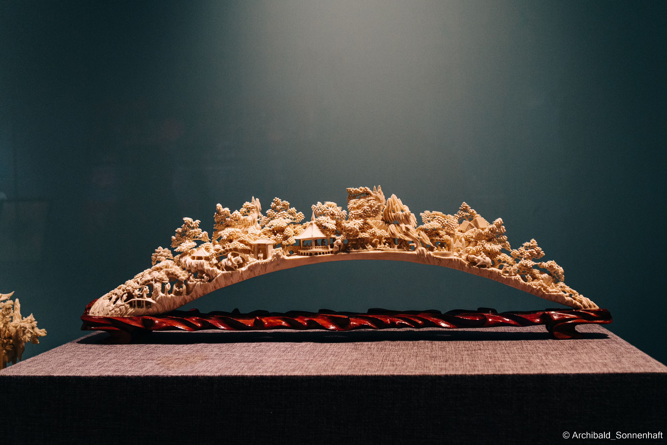 Clan Cheng and ShengJianBao. Photographer in Guangzhou, China. Archibald Sonnenhaft