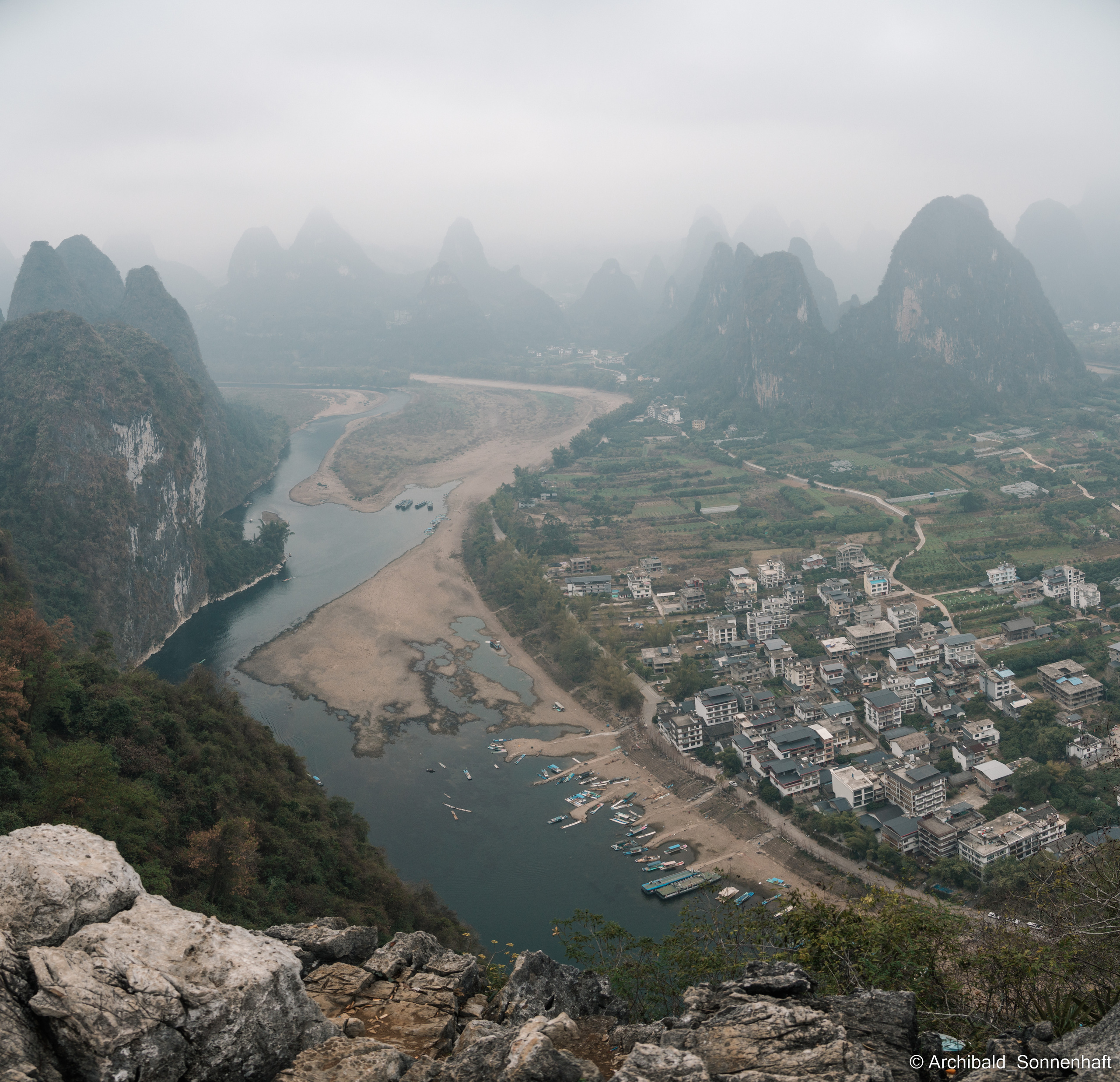 YangShuo2. Photographer in Guangzhou, China. Archibald Sonnenhaft