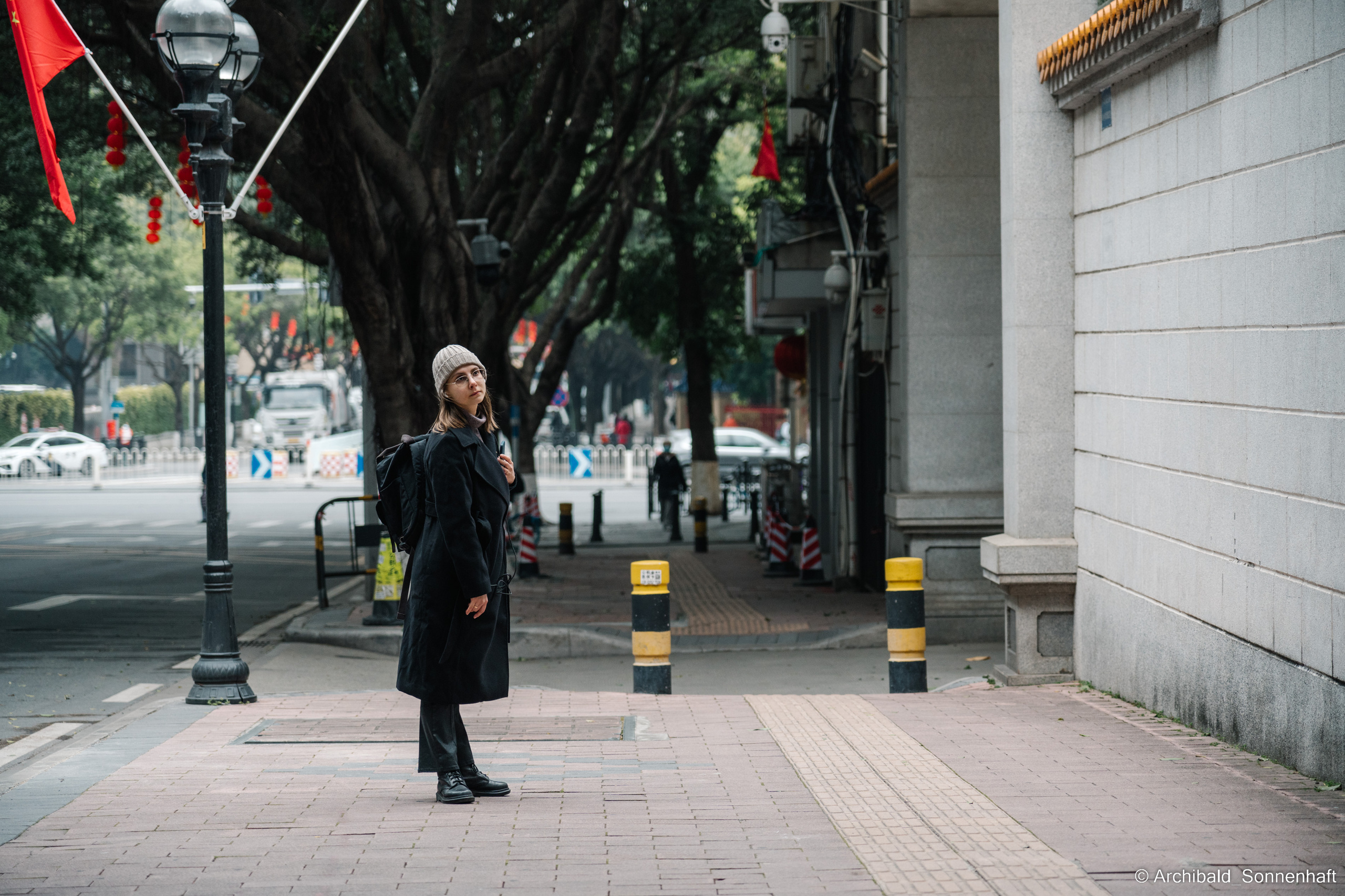 Guangzhou 27. Photographer in Guangzhou, China. Archibald Sonnenhaft