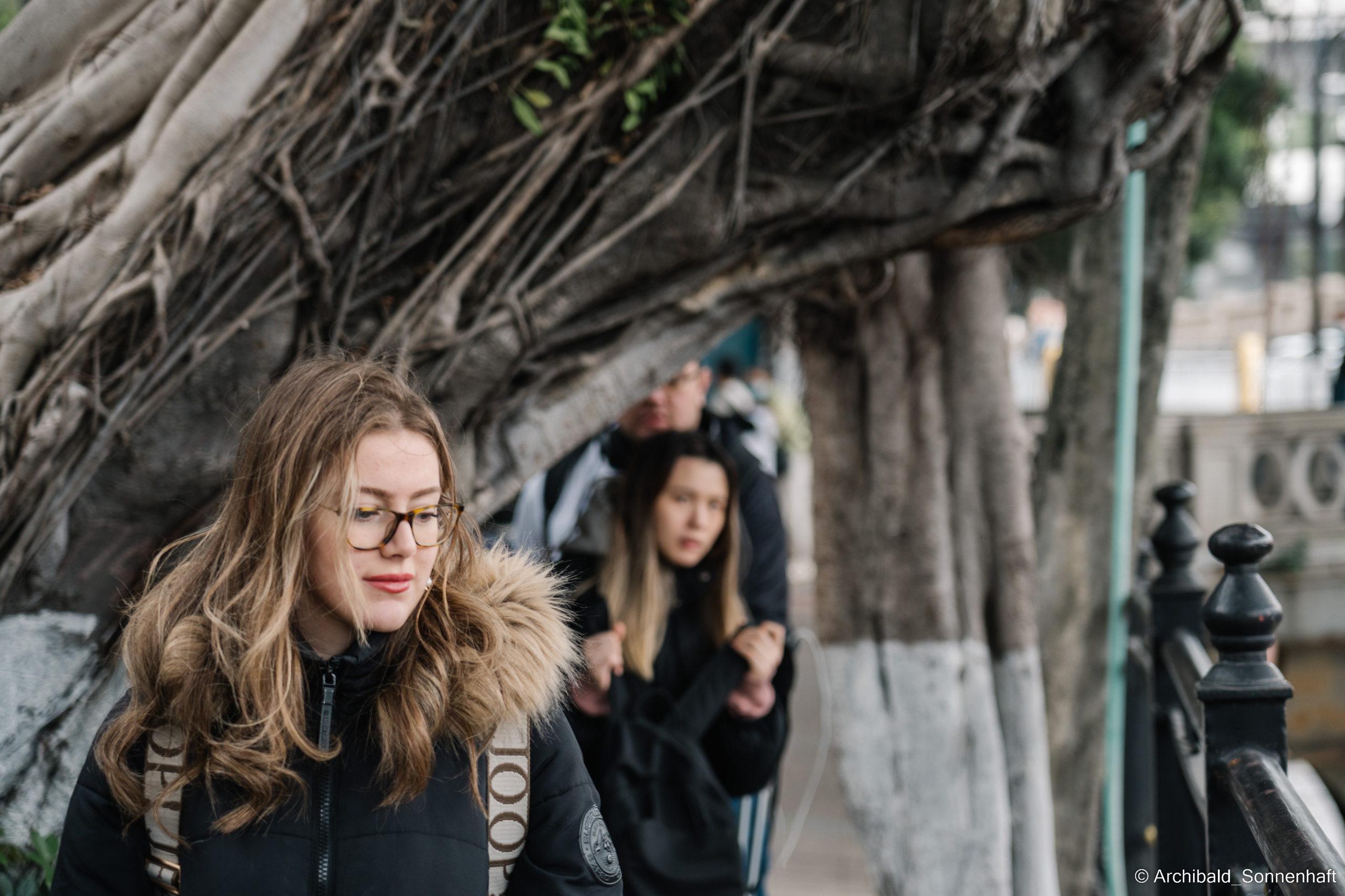 Guangzhou 27. Photographer in Guangzhou, China. Archibald Sonnenhaft
