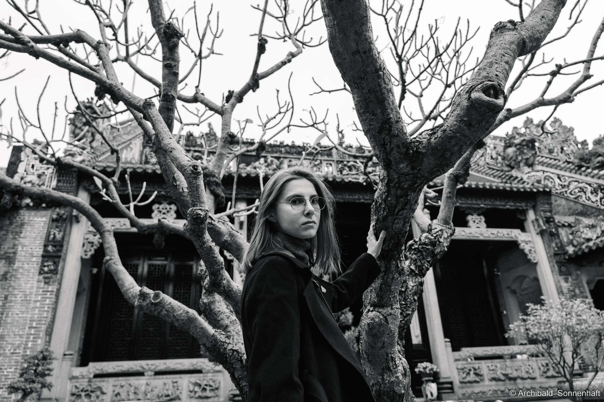 Clan Cheng and ShengJianBao. Photographer in Guangzhou, China. Archibald Sonnenhaft