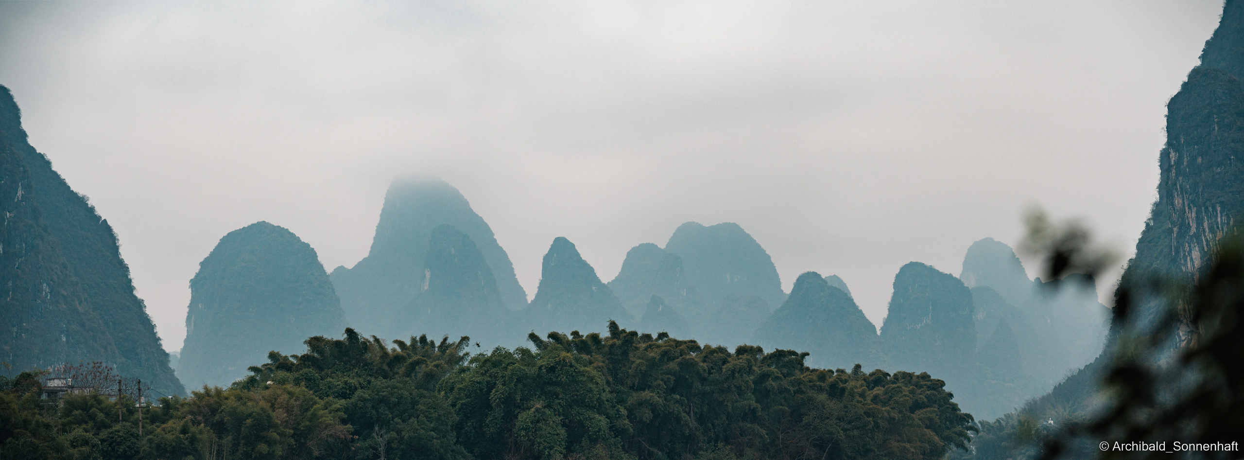 YangShuo2. Photographer in Guangzhou, China. Archibald Sonnenhaft