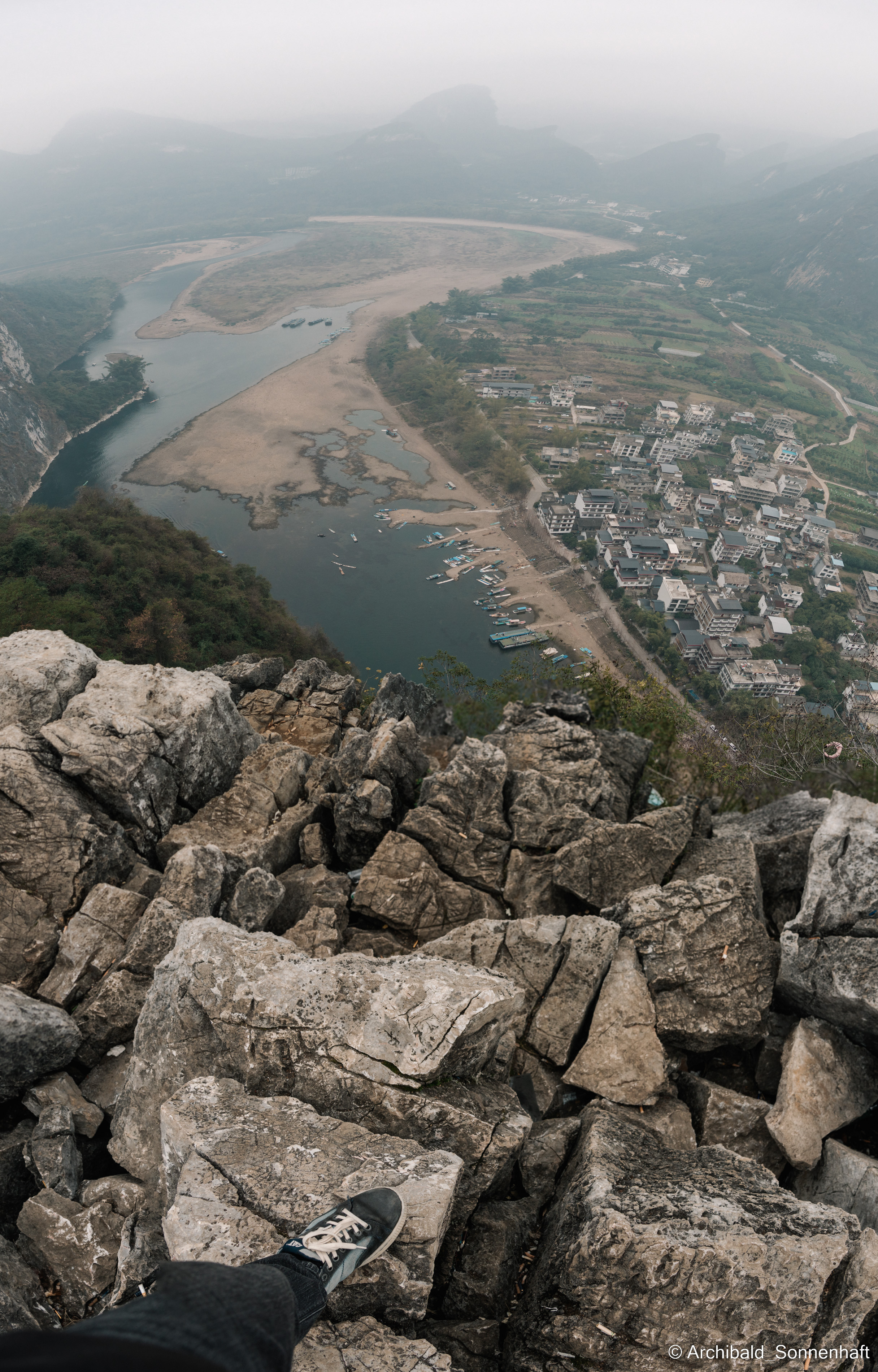 YangShuo2. Photographer in Guangzhou, China. Archibald Sonnenhaft