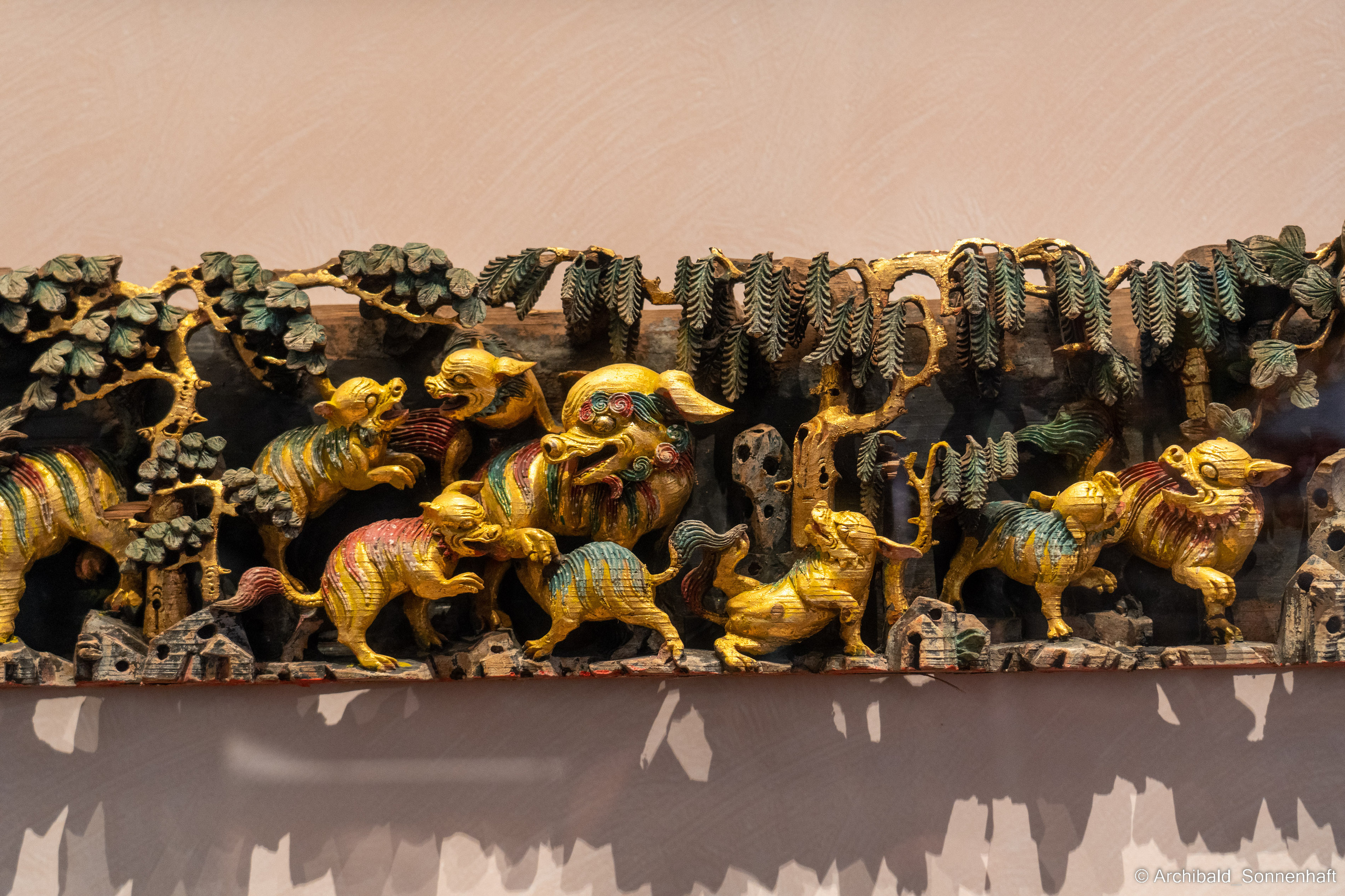 Clan Cheng and ShengJianBao. Photographer in Guangzhou, China. Archibald Sonnenhaft