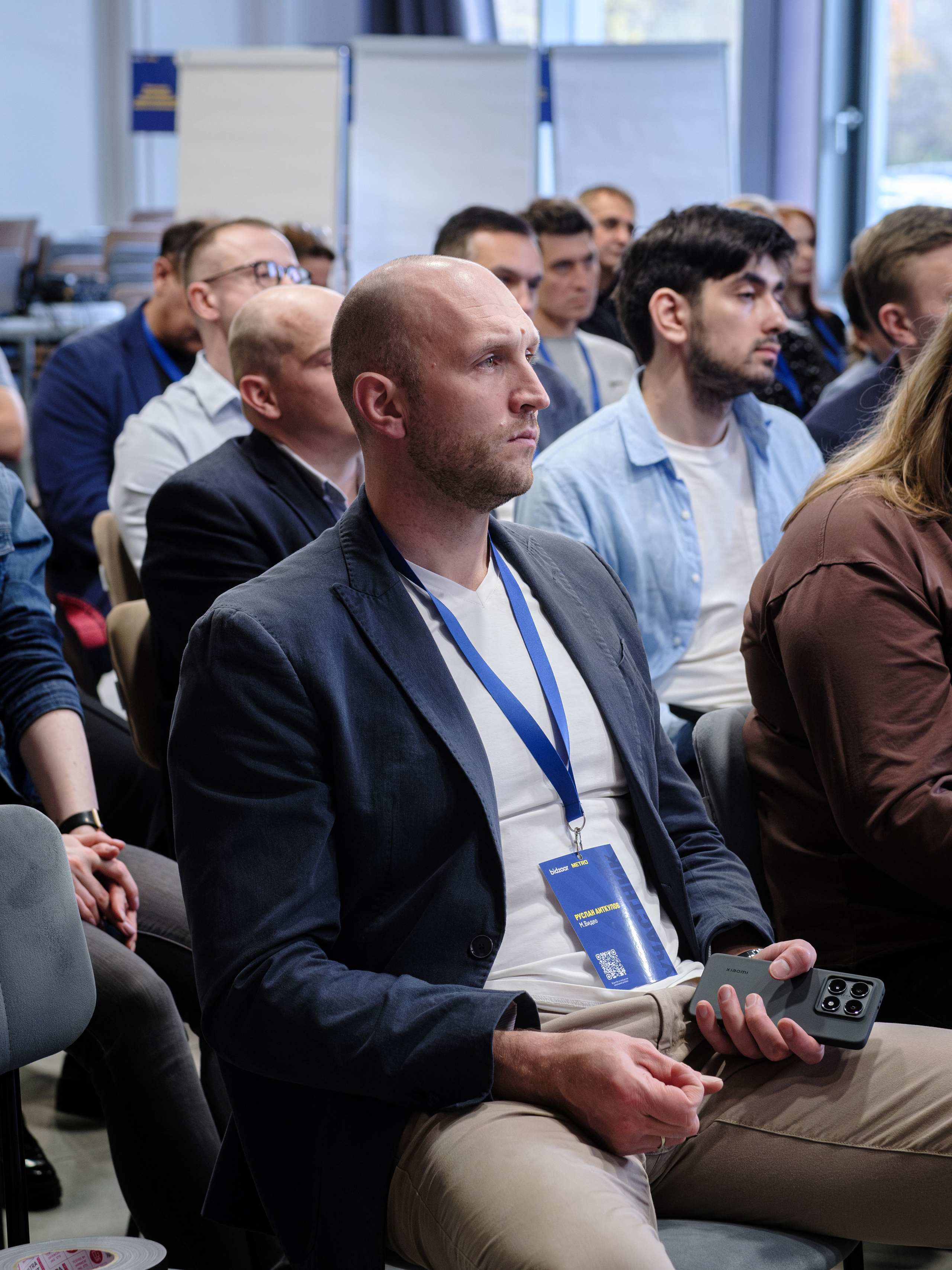 METRO. Репортажный и портретный фотограф в Москве Илья Спиридонов