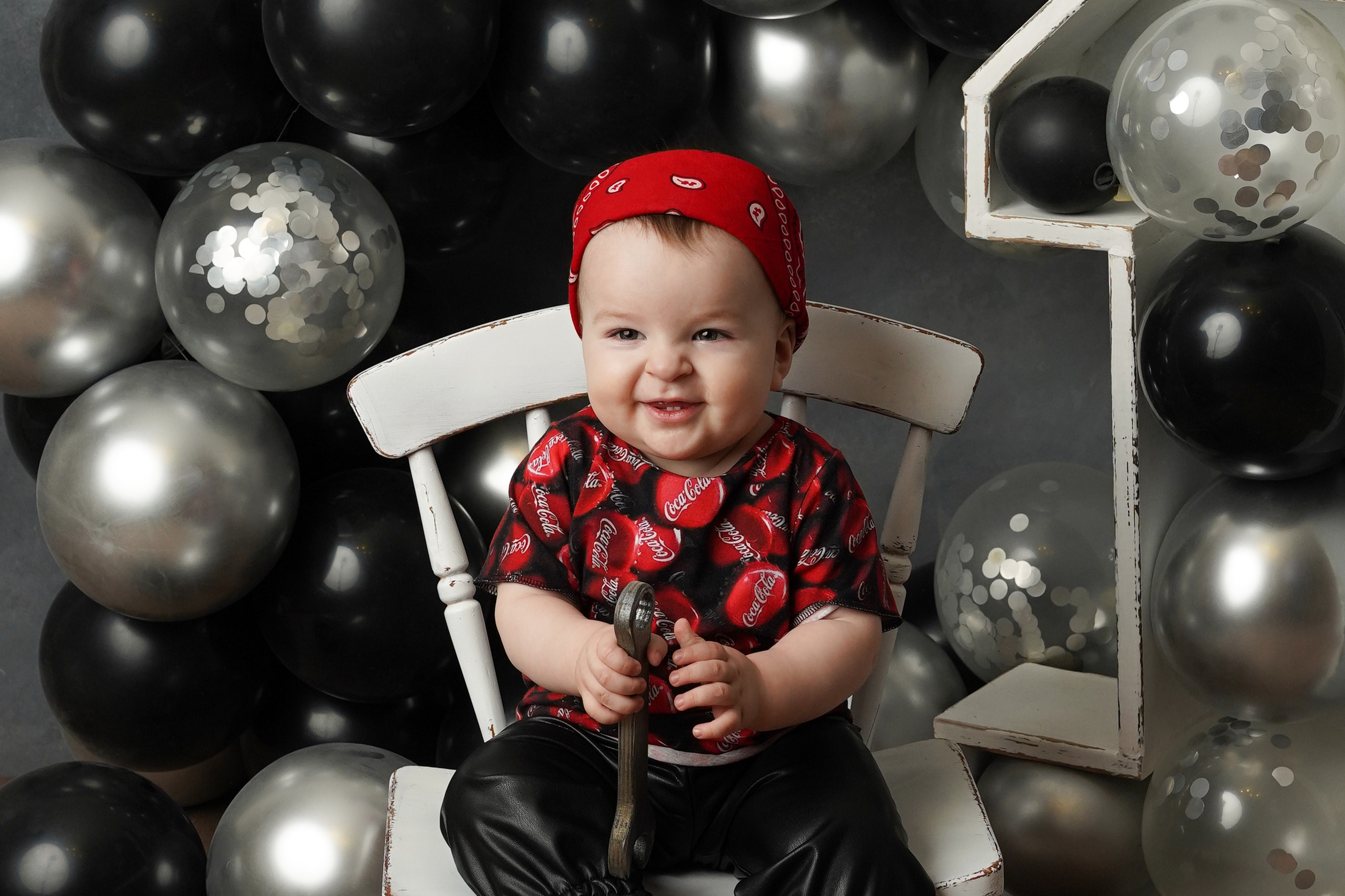 Фотограф на фотосессию Первый годик