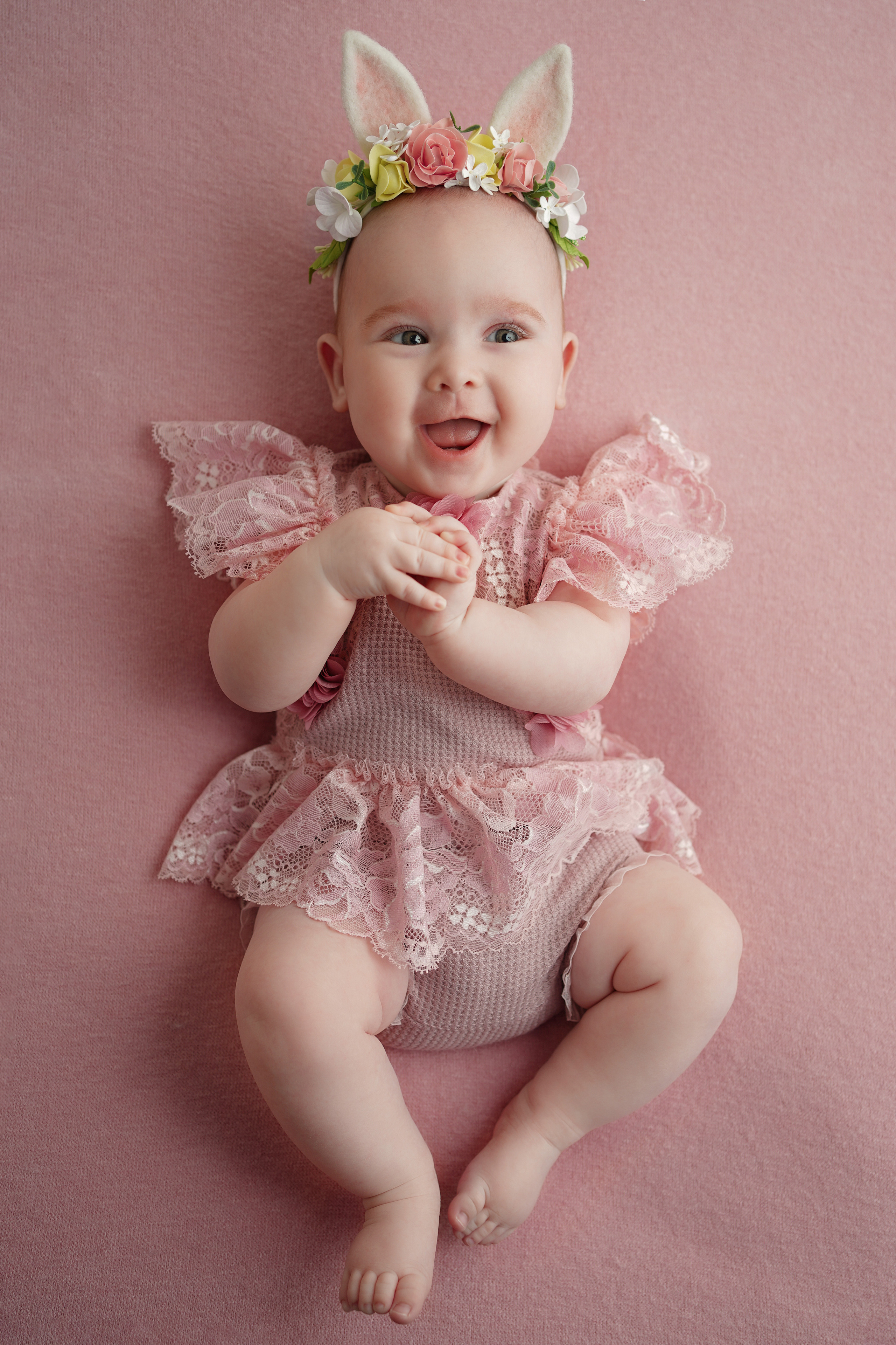 Детские фотосессии в детской фотостудии Калининграда. Детский фотограф и фотограф новорожденных в Калининград Оксана Иваний