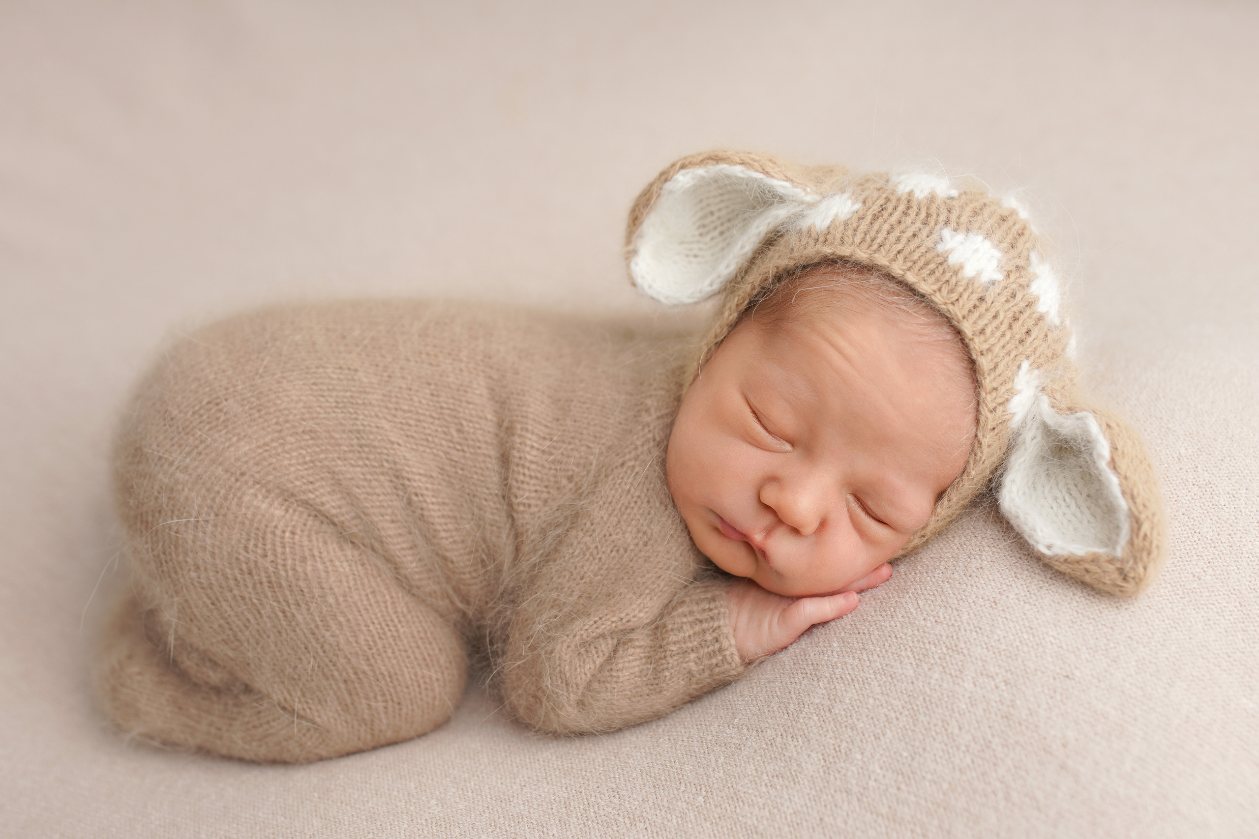 Детская фотосессия новорожденных мальчиков. Детский фотограф и фотограф новорожденных в Калининград Оксана Иваний