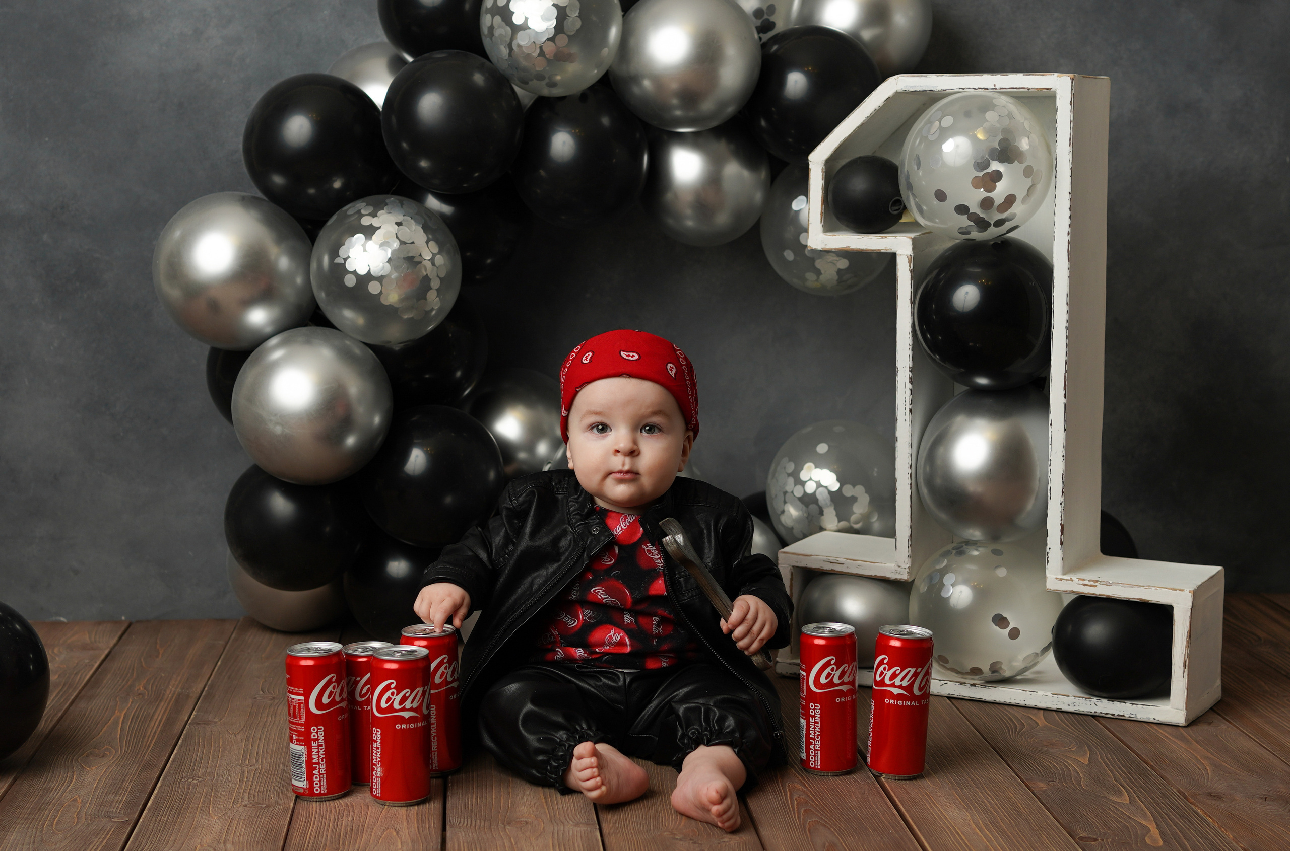 Фотосессия Первый год Ромы в стиле рок. Детский фотограф и фотограф новорожденных в Калининград Оксана Иваний
