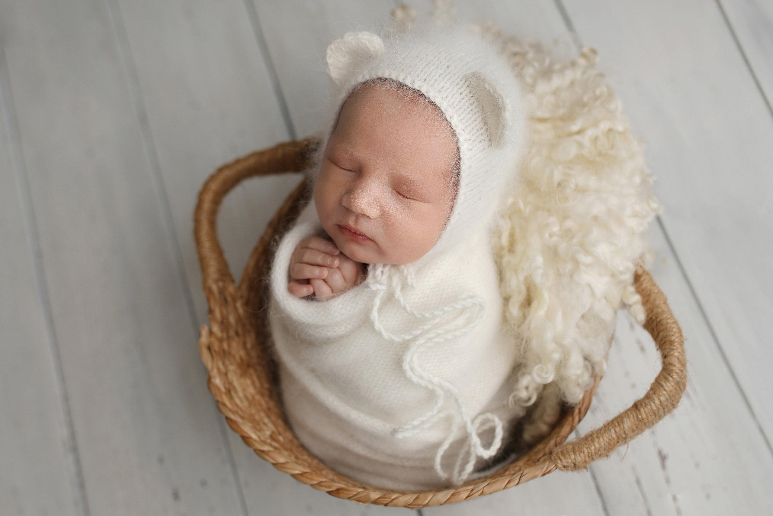 Детская фотосессия новорожденных мальчиков. Детский фотограф и фотограф новорожденных в Калининград Оксана Иваний