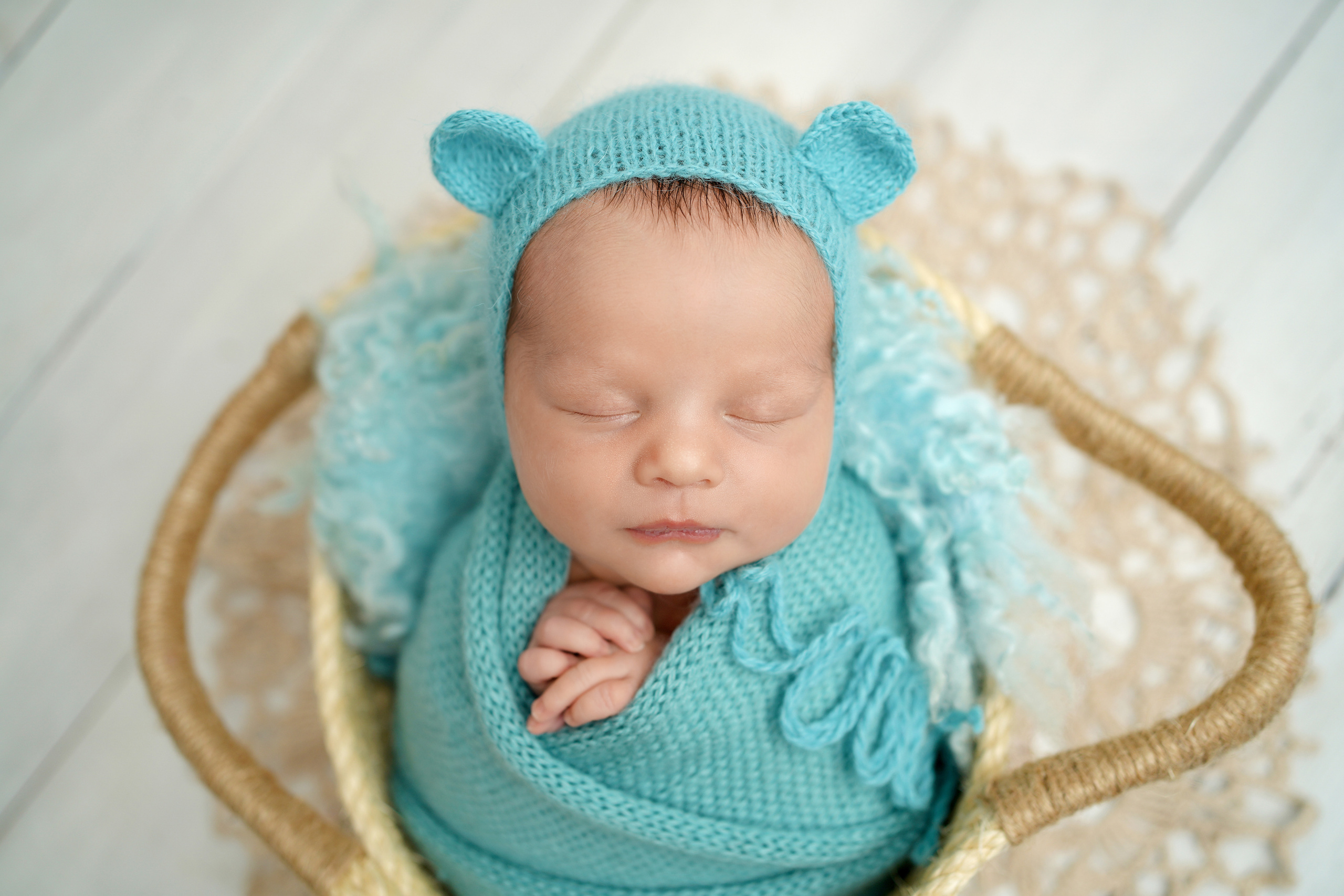 Детская фотосессия новорожденных мальчиков. Детский фотограф и фотограф новорожденных в Калининград Оксана Иваний