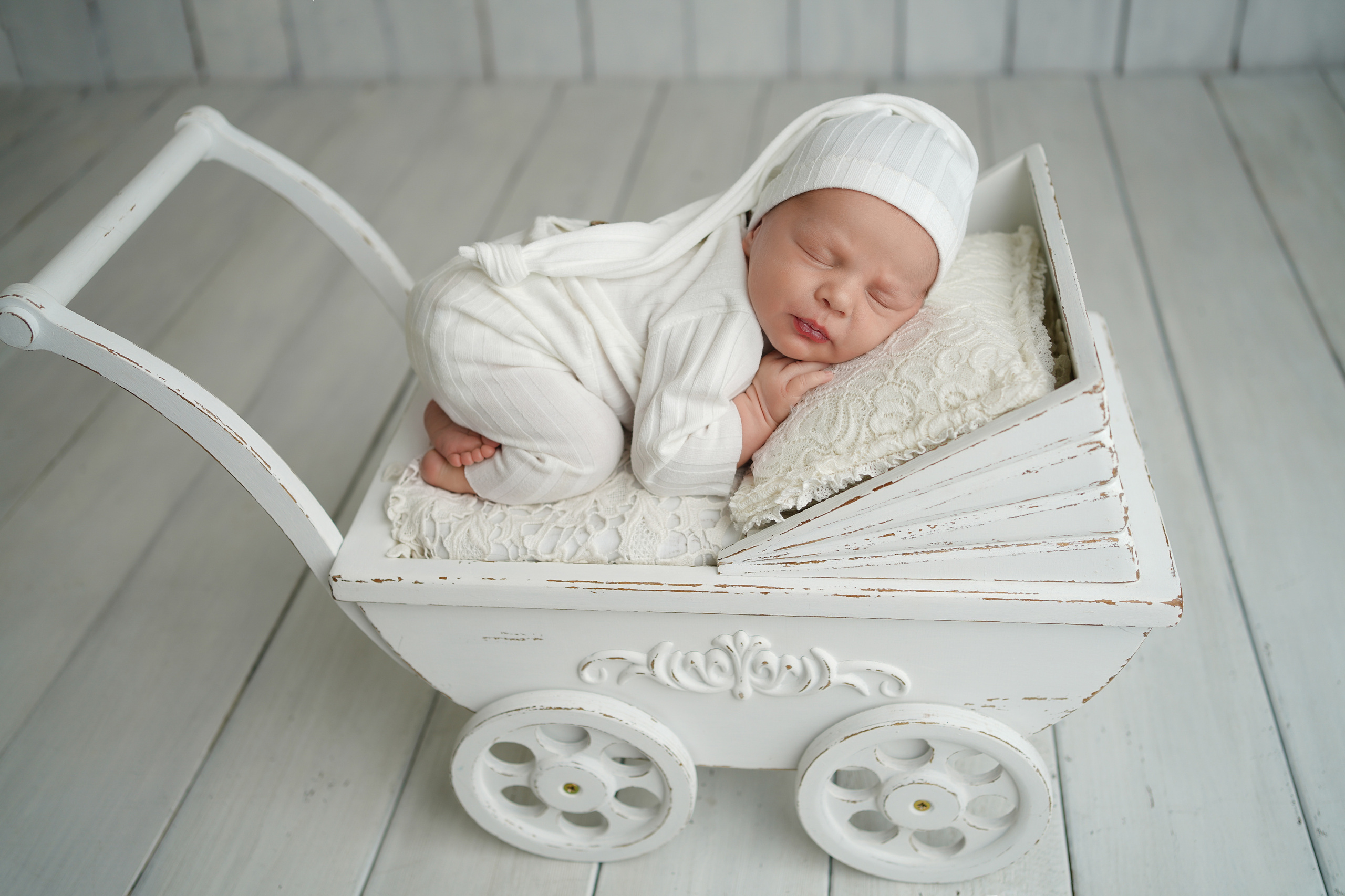 Детская фотосессия новорожденных мальчиков. Детский фотограф и фотограф новорожденных в Калининград Оксана Иваний