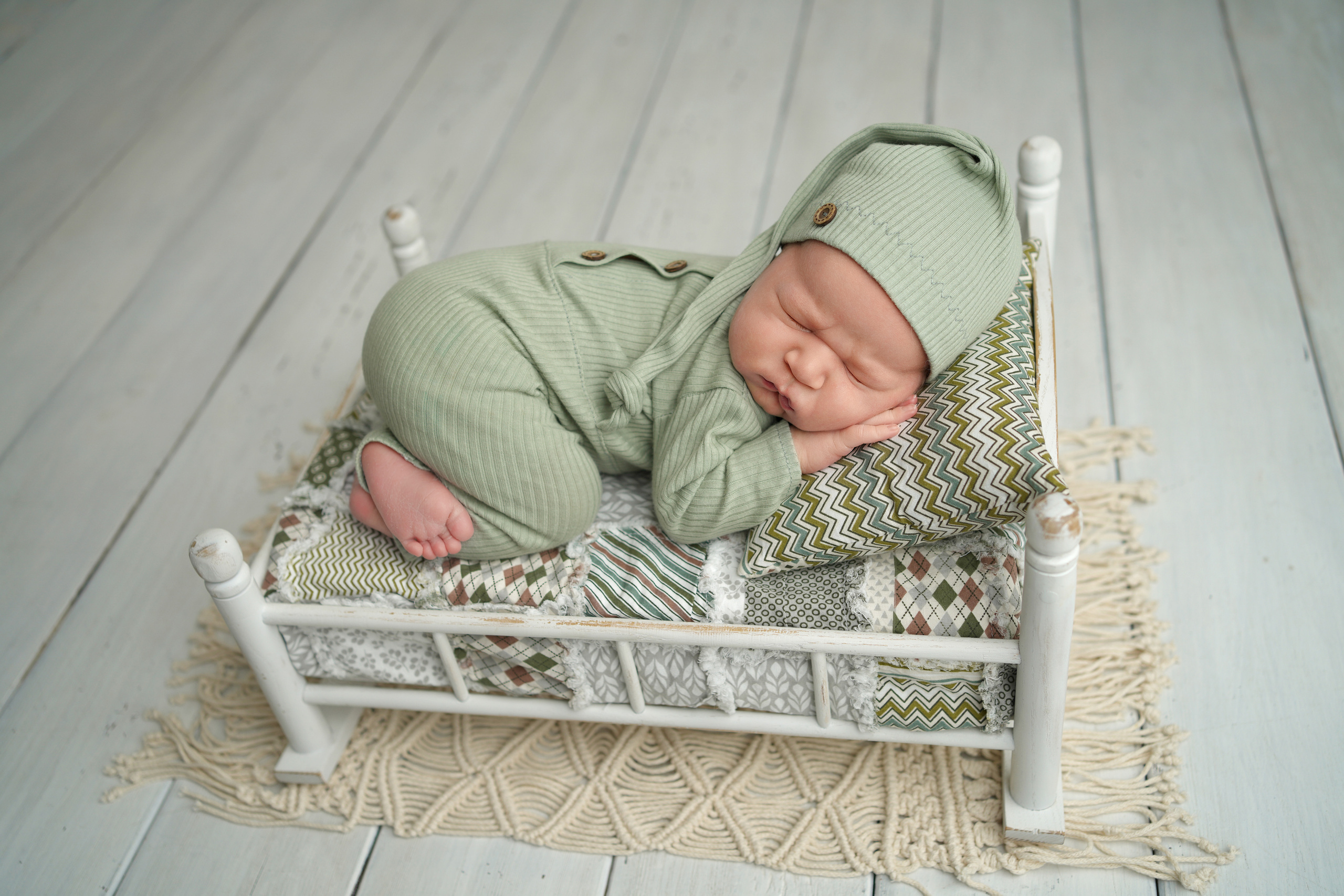 Детская фотосессия новорожденных мальчиков. Детский фотограф и фотограф новорожденных в Калининград Оксана Иваний