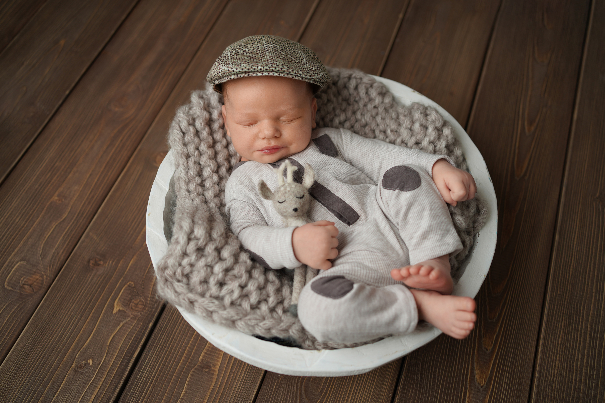 Детская фотосессия новорожденных мальчиков. Детский фотограф и фотограф новорожденных в Калининград Оксана Иваний