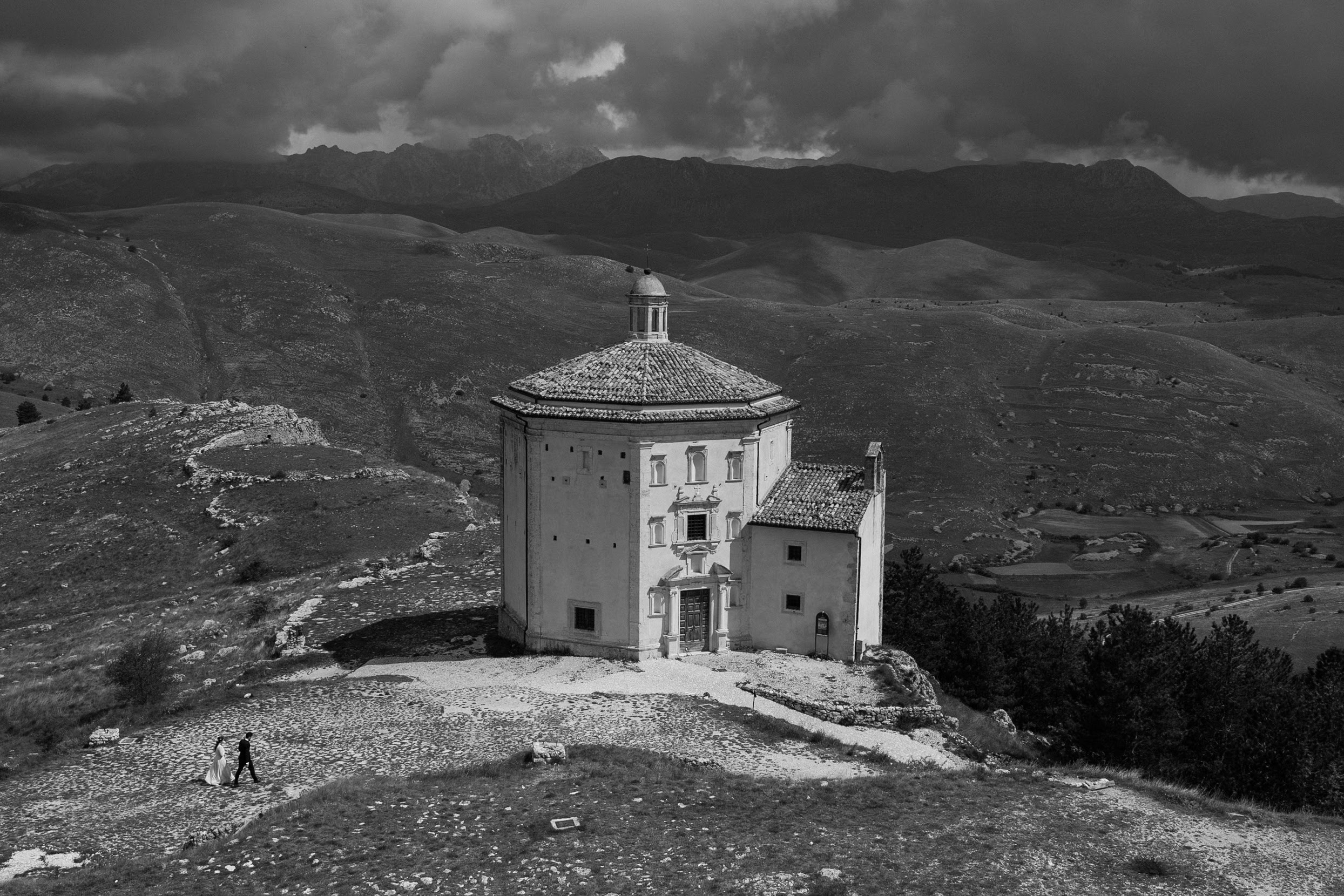 AND WE PLAY ROCK-N-ROLL. Свадебный фотограф в Москве Павел Лепешев