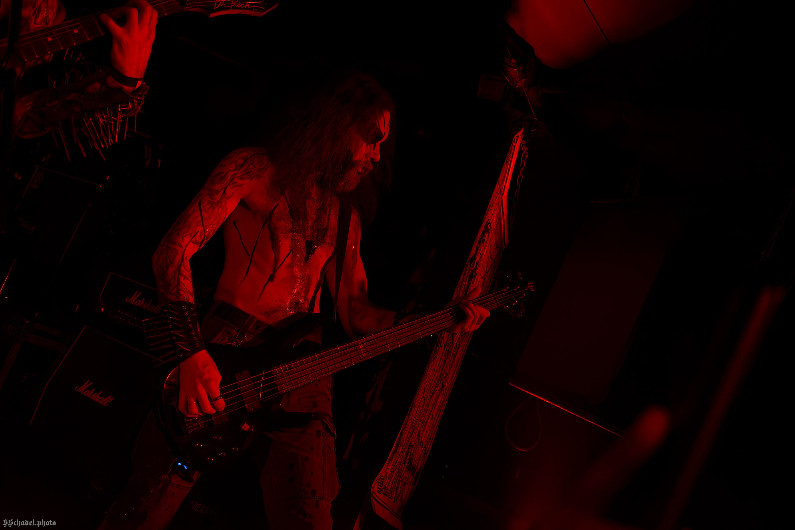 Frostlagte Måne 11.04.25. We will make everything metal!