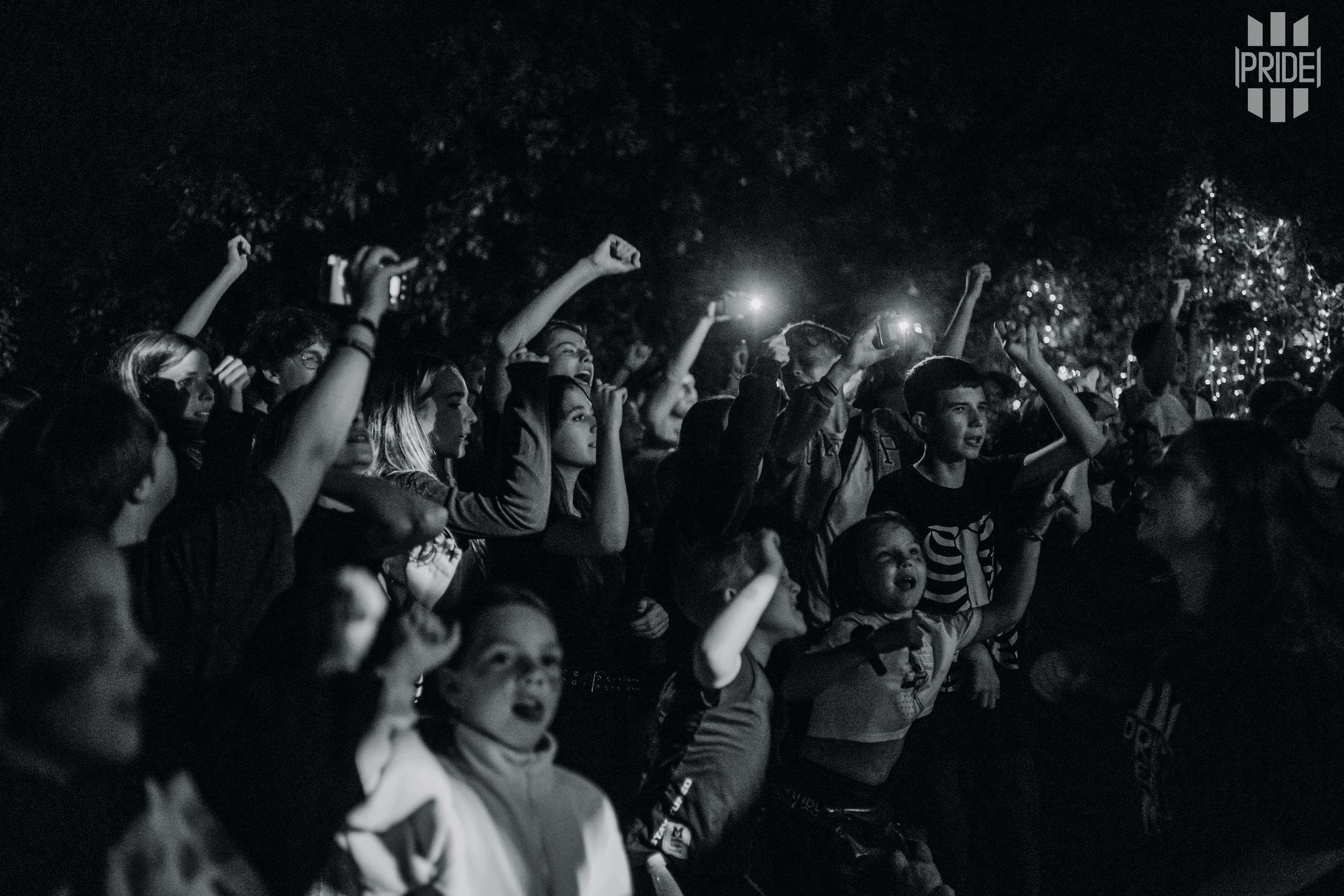 Рок-концерт лагеря PRIDE. Портретный/Репортажный фотограф Елизавета Клюева