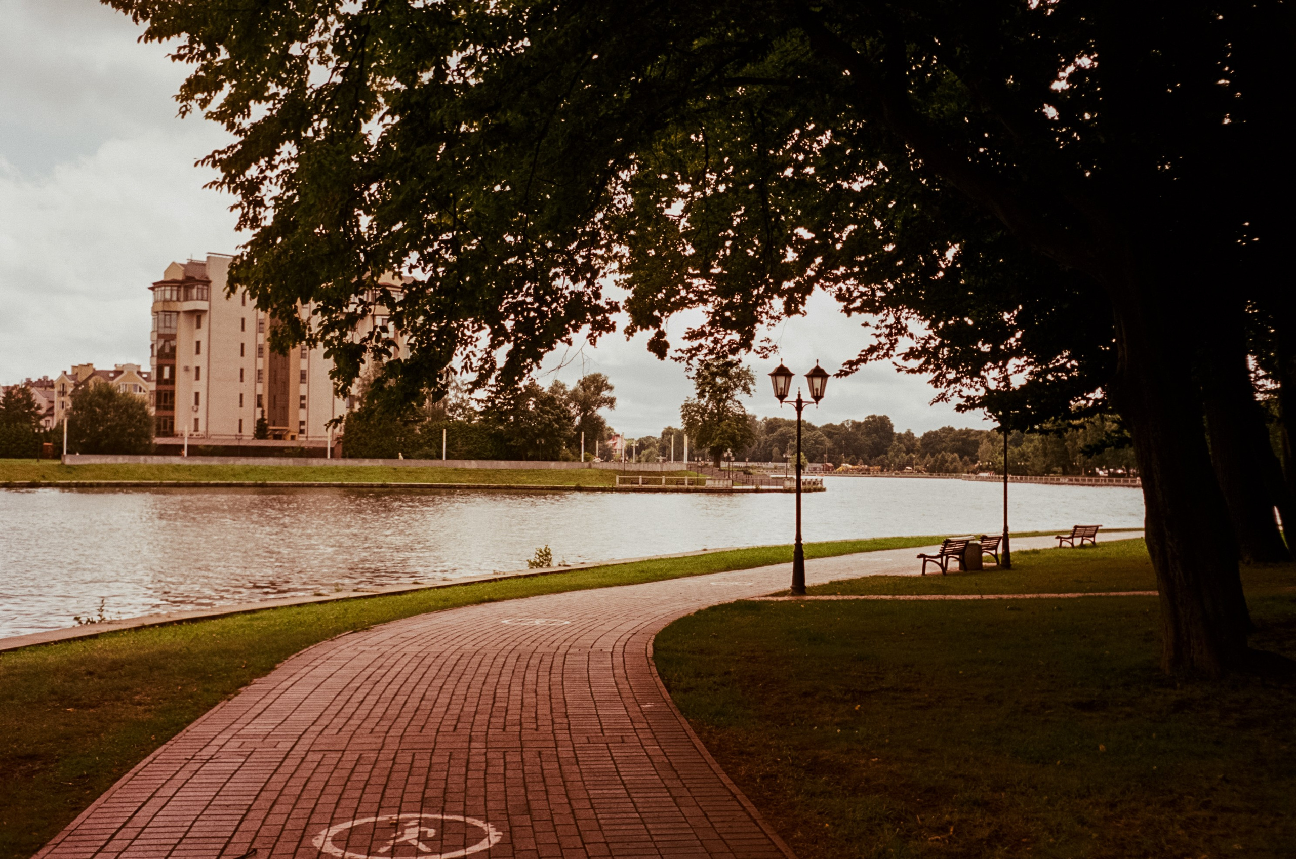 12–13 июля Калининград / Minox 35 GT (2) / Kodak Aeronega 100 (Kodak Aerocolor IV)