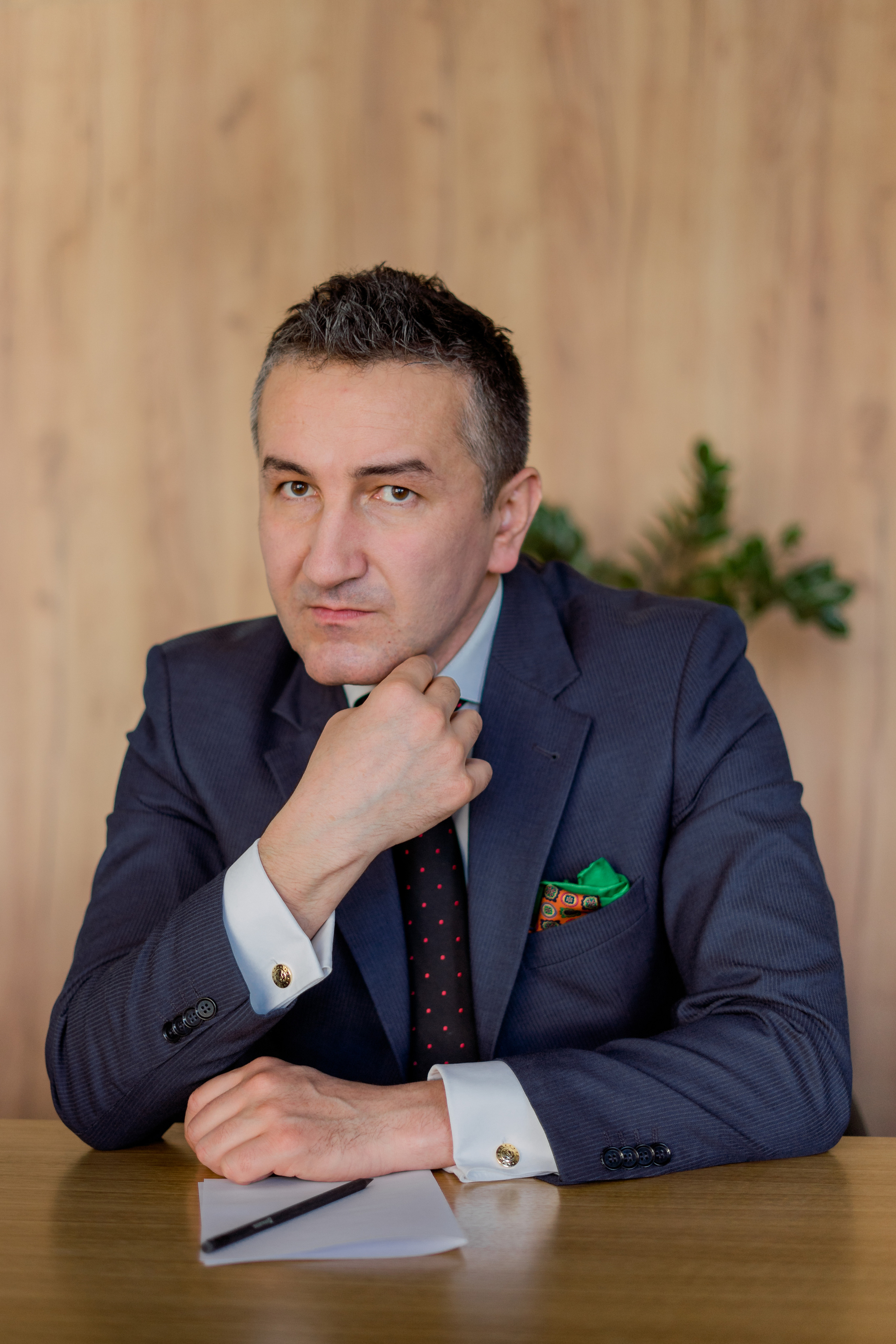 Даниил. Бизнес портрет. Фотограф в Египте, Хургаде, Луксоре, Сафаге. Фотограф по всему миру