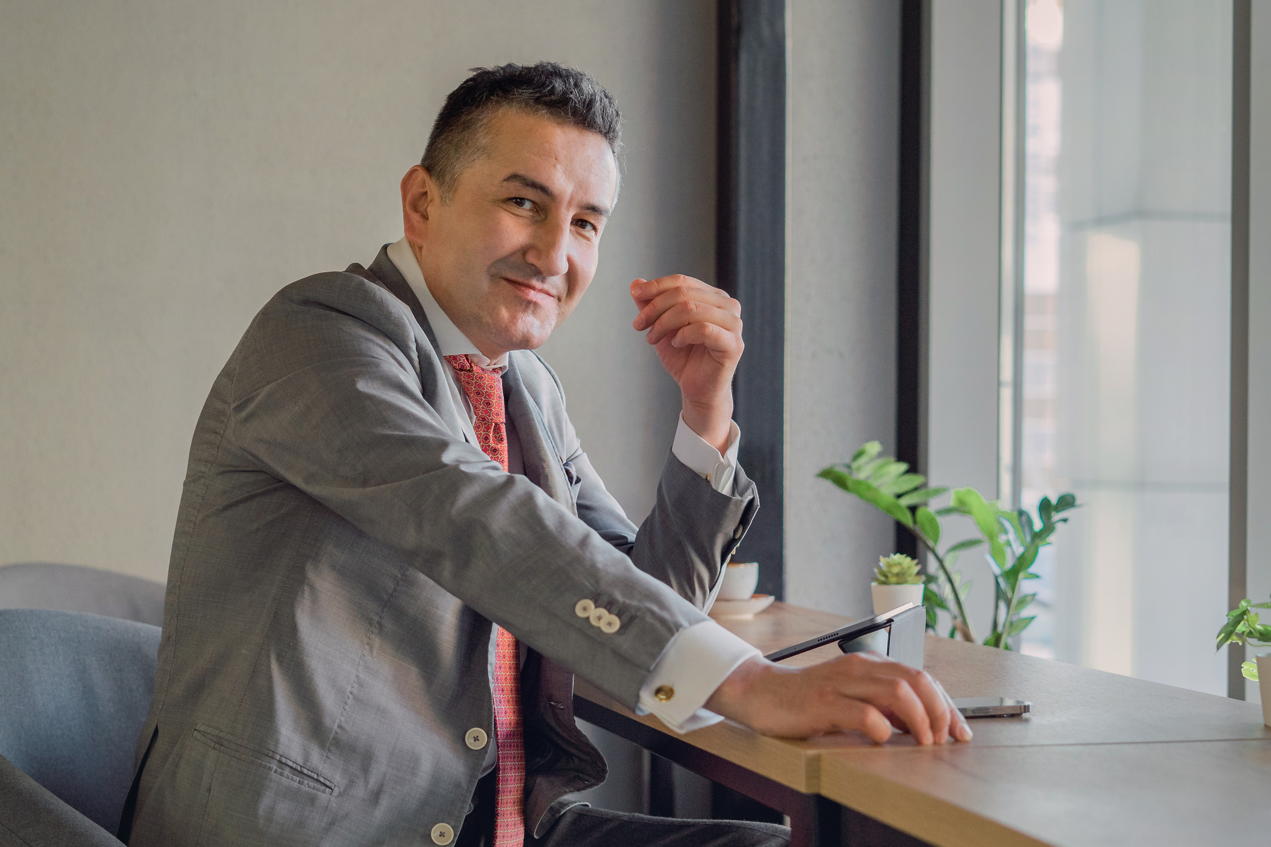 Даниил. Бизнес портрет. Фотограф в Египте, Хургаде, Луксоре, Сафаге. Фотограф по всему миру