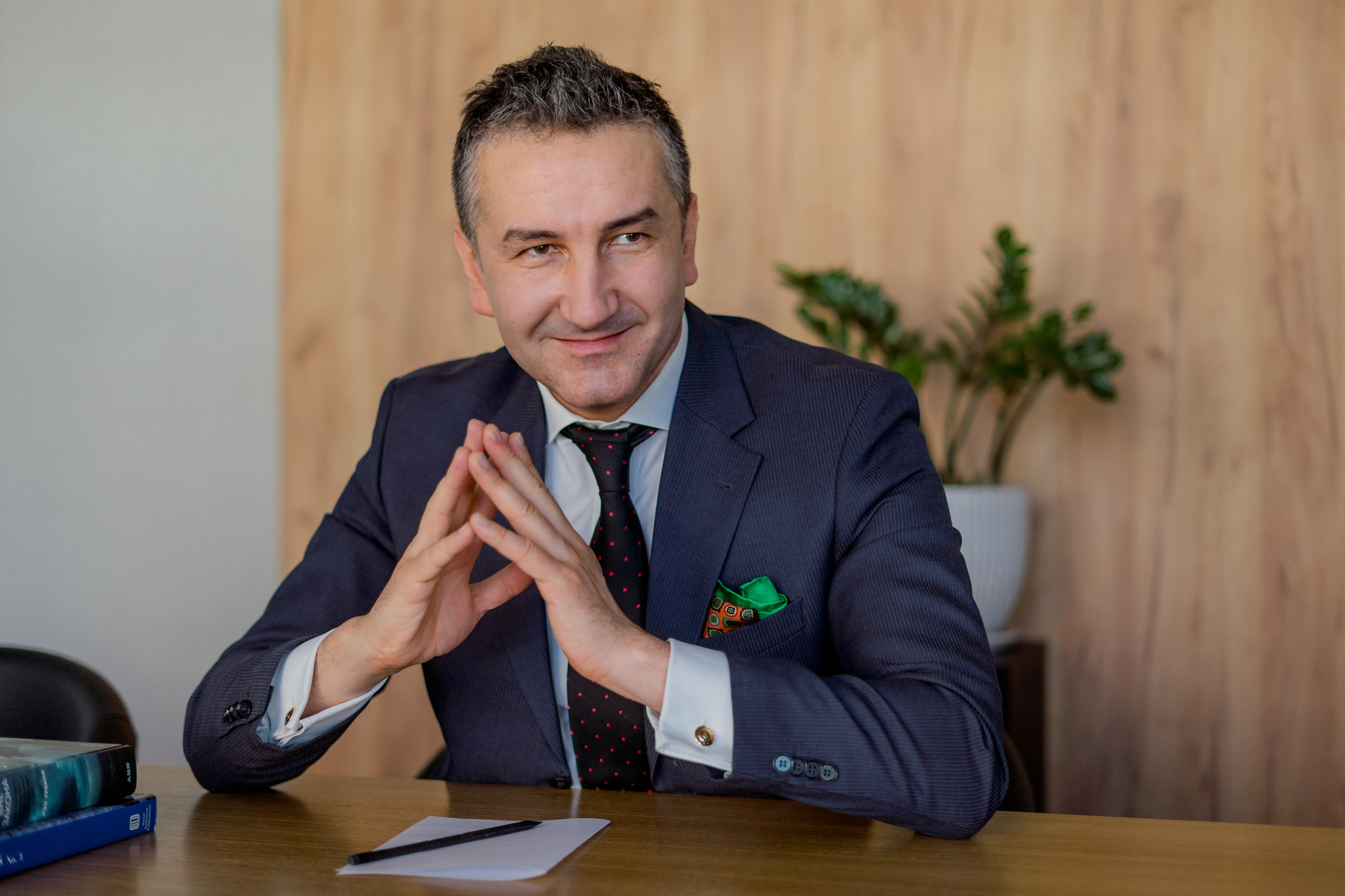 Даниил. Бизнес портрет. Фотограф в Египте, Хургаде, Луксоре, Сафаге. Фотограф по всему миру