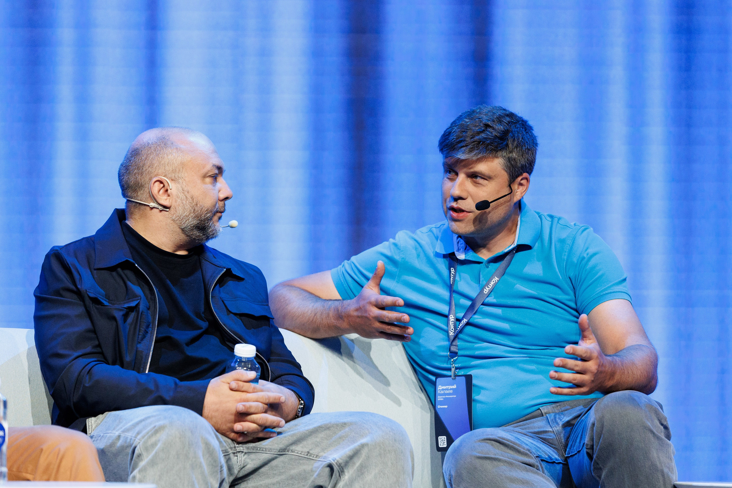 Контур Talk. Репортажный Фотограф в Москве Юра Гушан